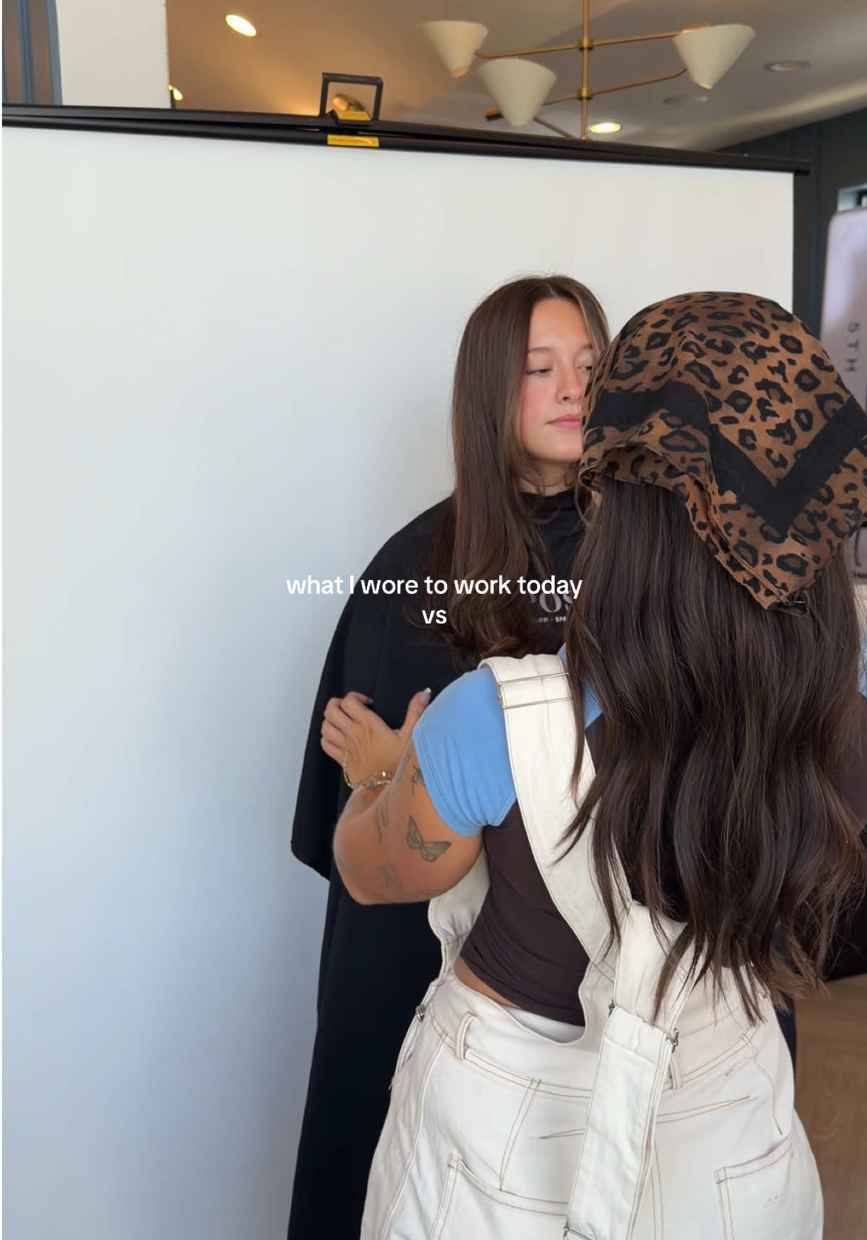 @Ry โ
| IN Hairstylist