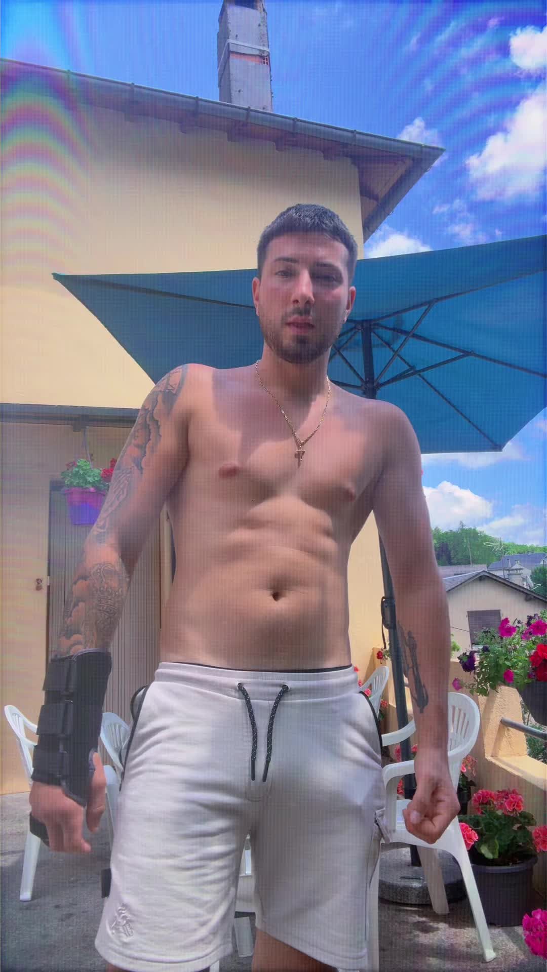 @Alexxxx