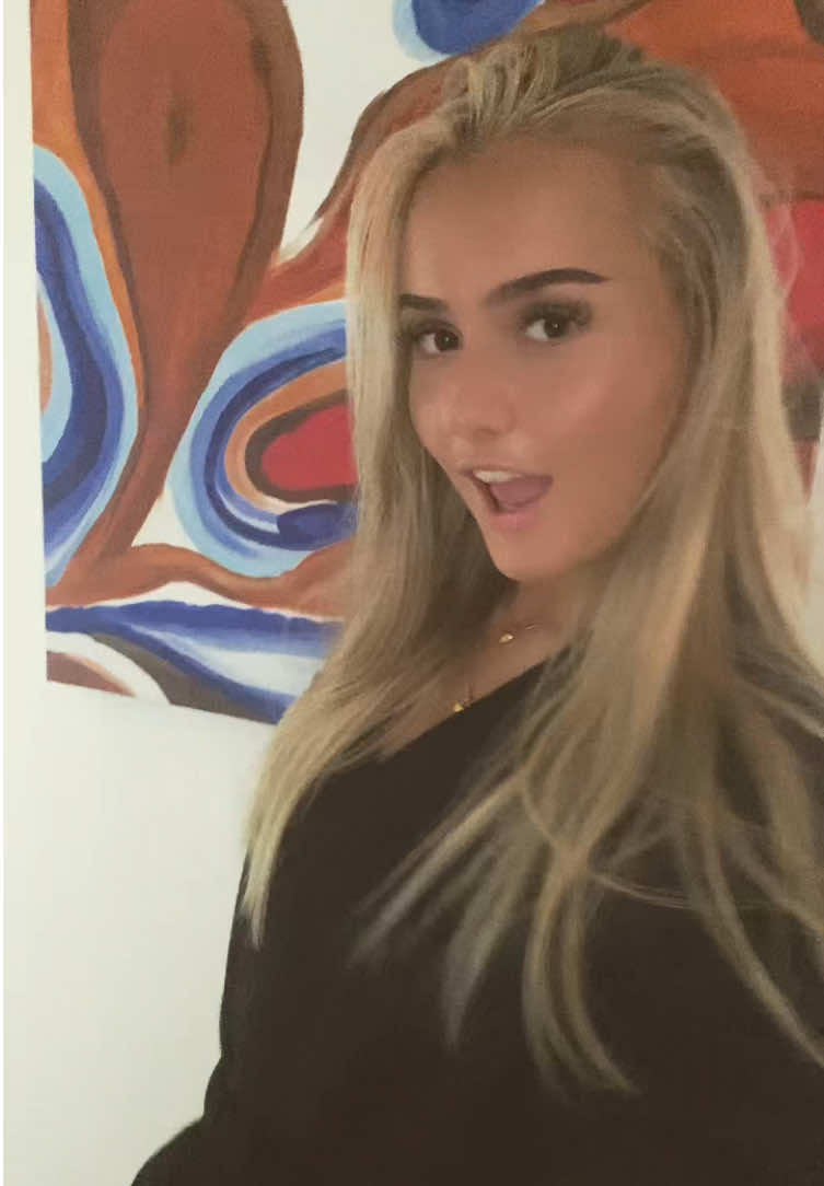 @Miikkaeela🍒🥂