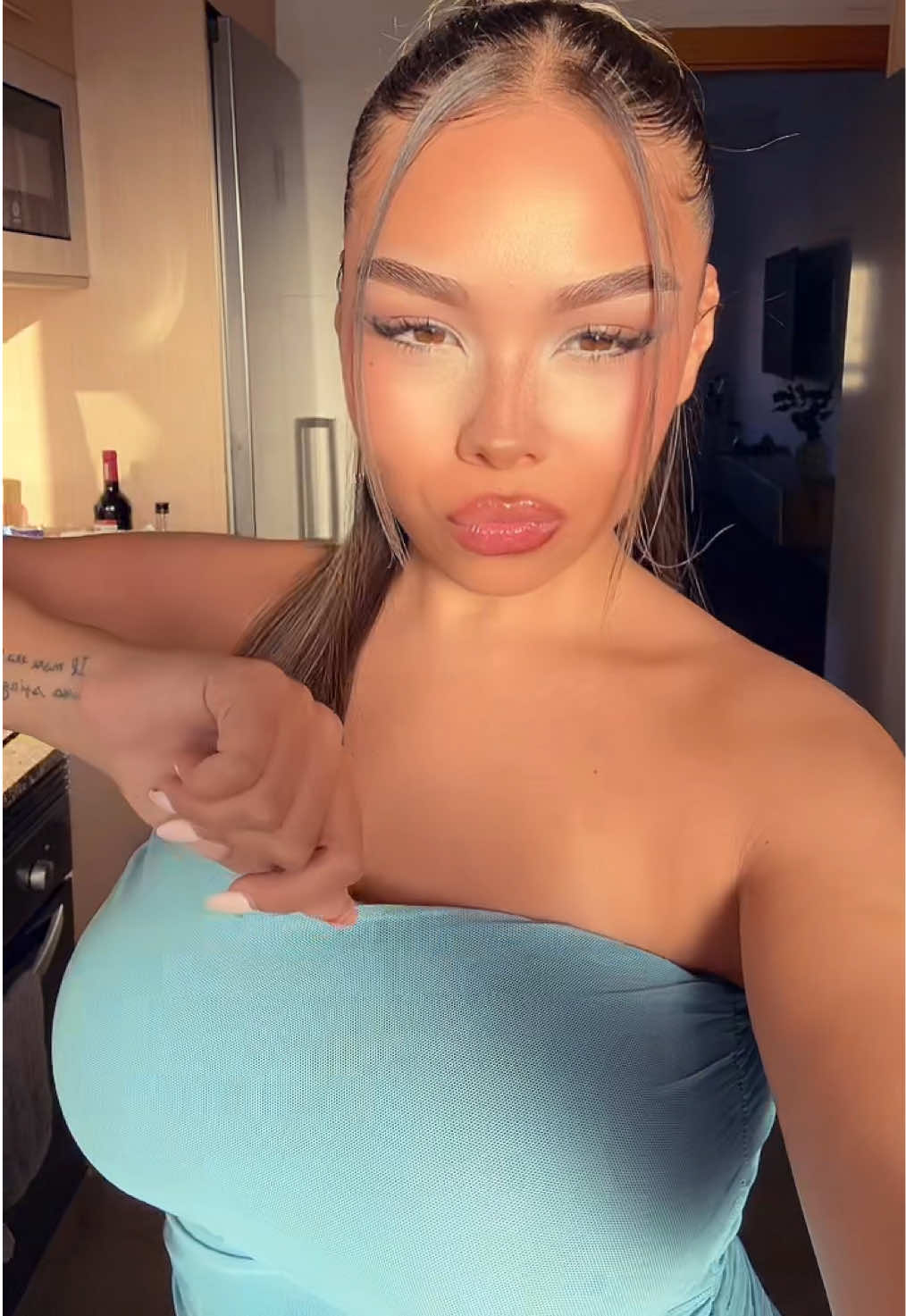@𝒩𝒾𝓀𝓎🦷💘