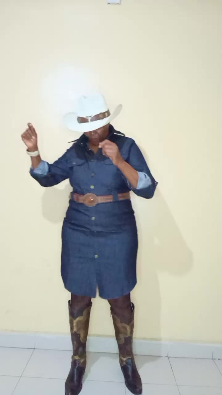 @Dancing cowgal 001