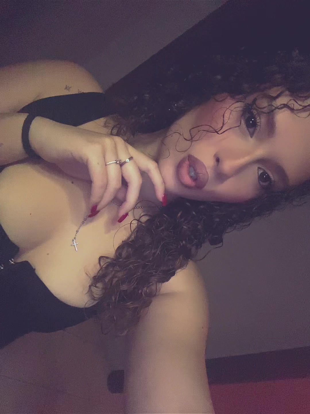 @ilaria