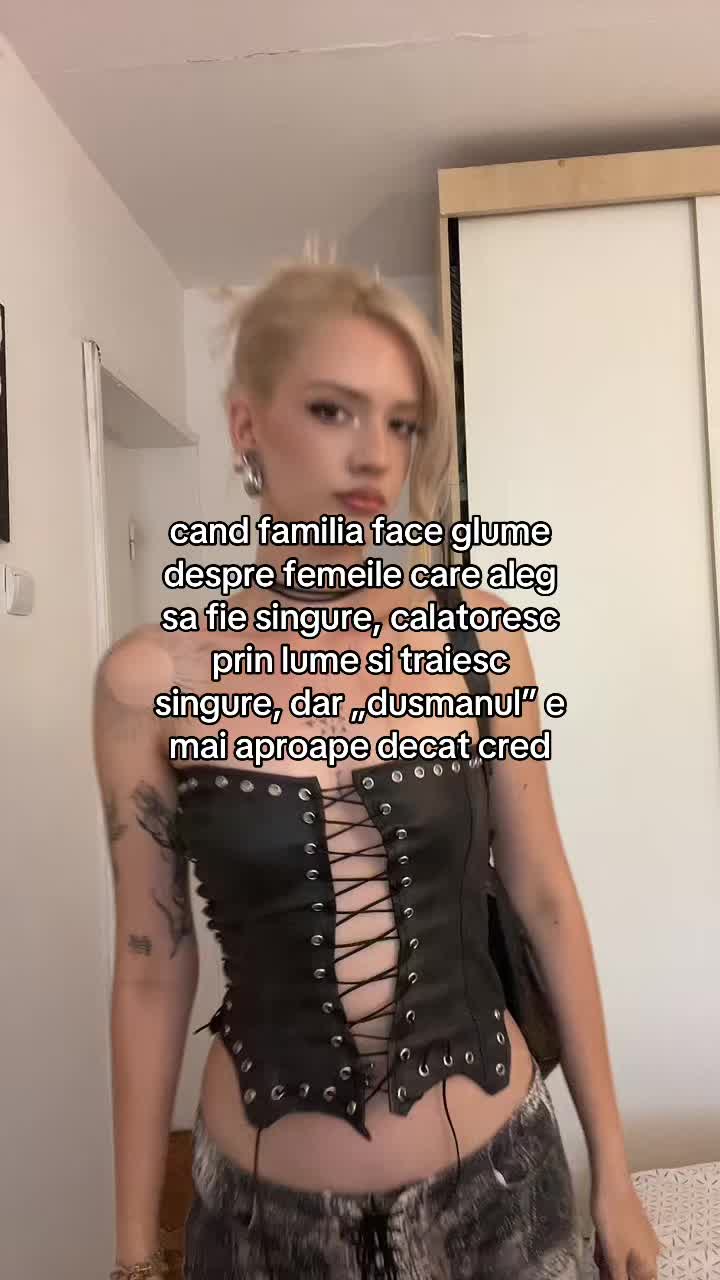 @Lara