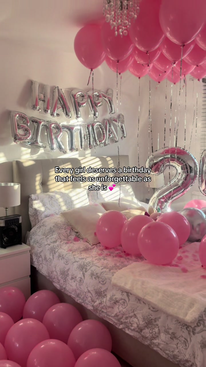 @littleballoonscompany ♛