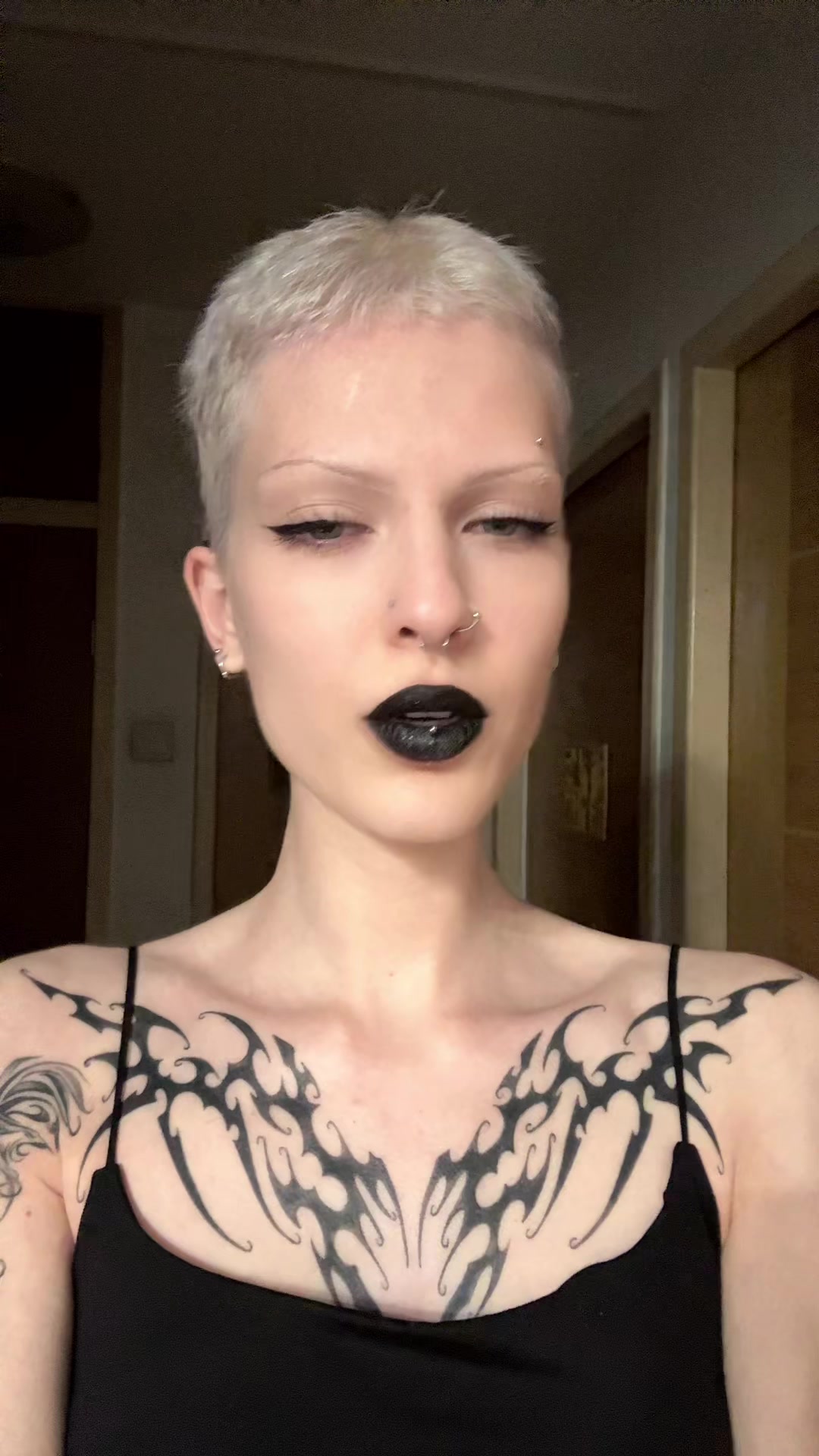@alexiazehn