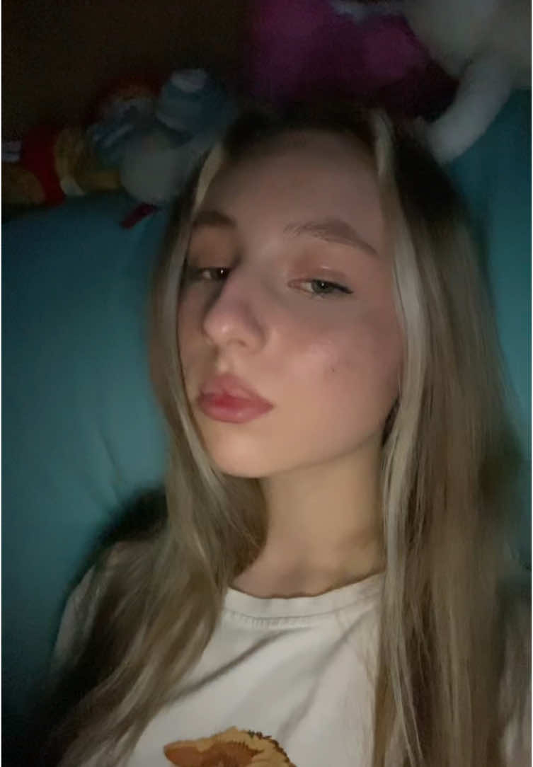 @викуля пиника