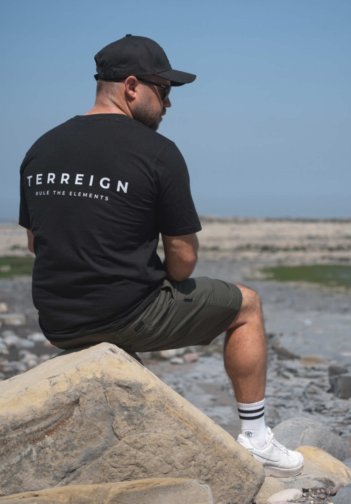 @Terreign Clothing