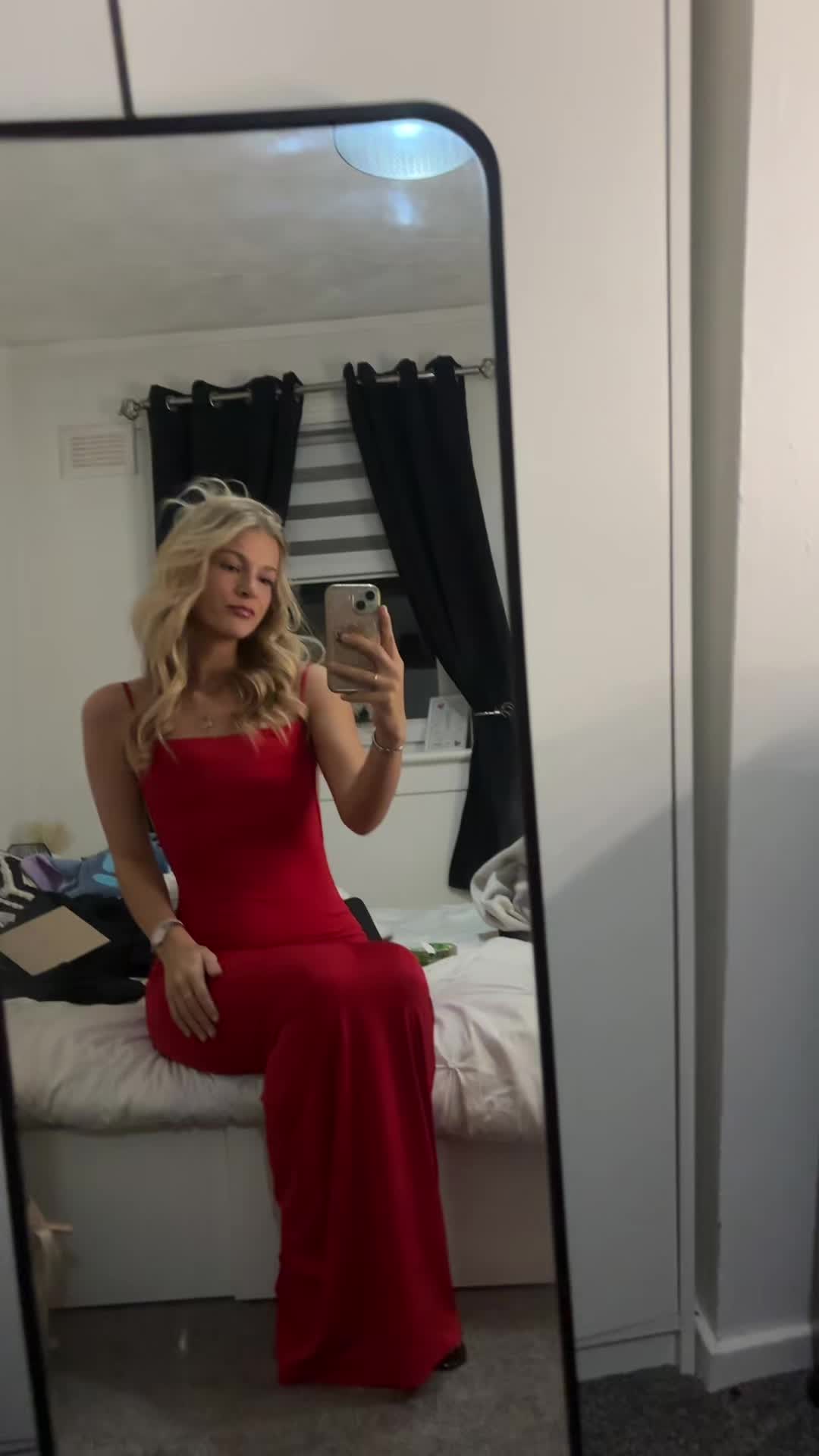 @leah x