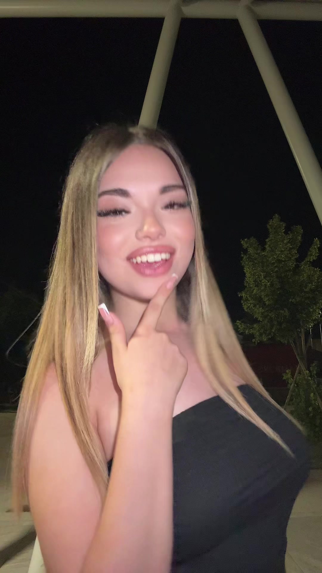 @bibi👧🏼