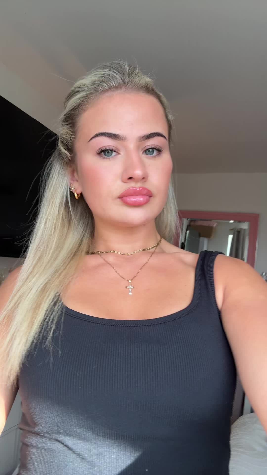 @Cara🎀