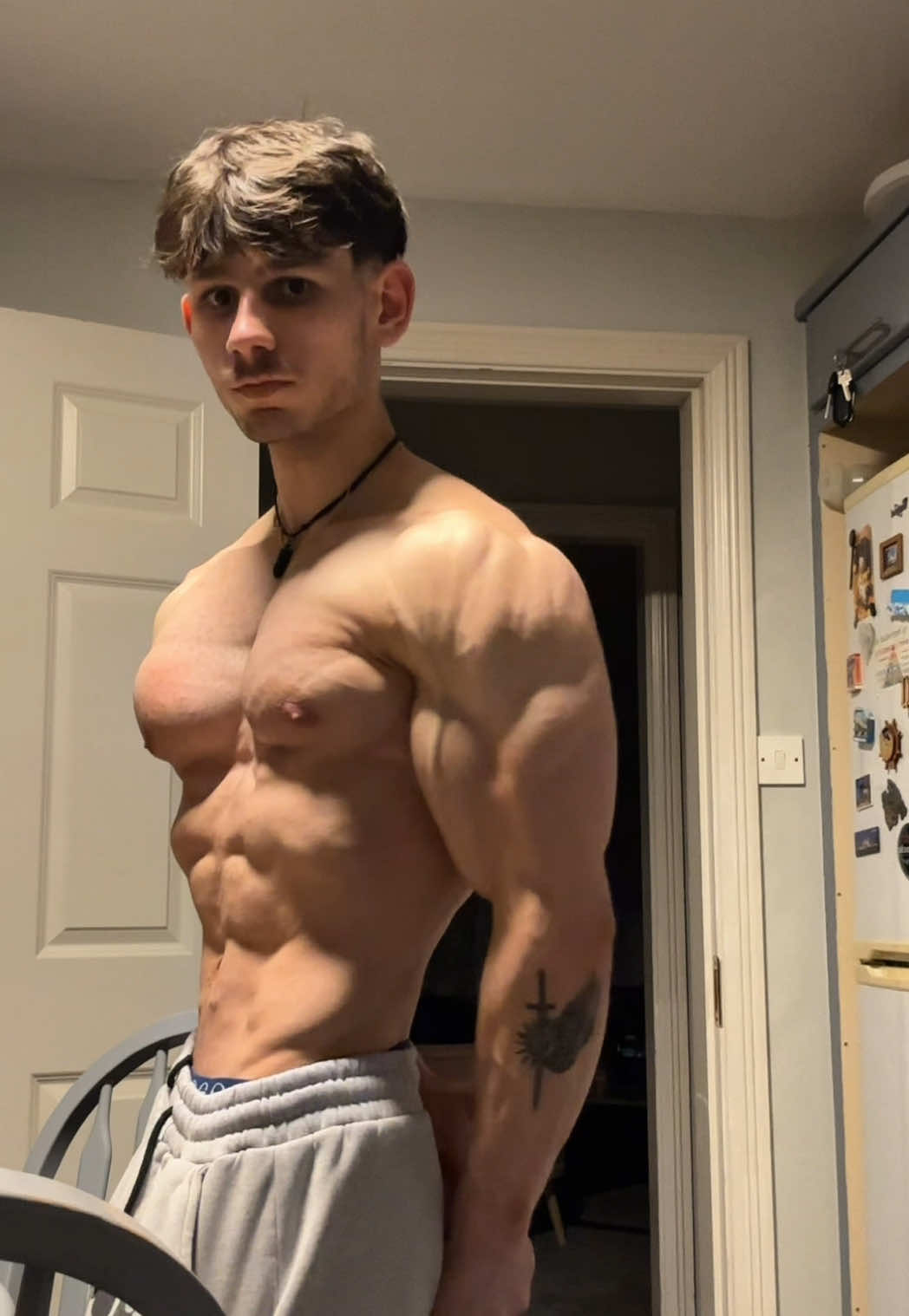 @DY