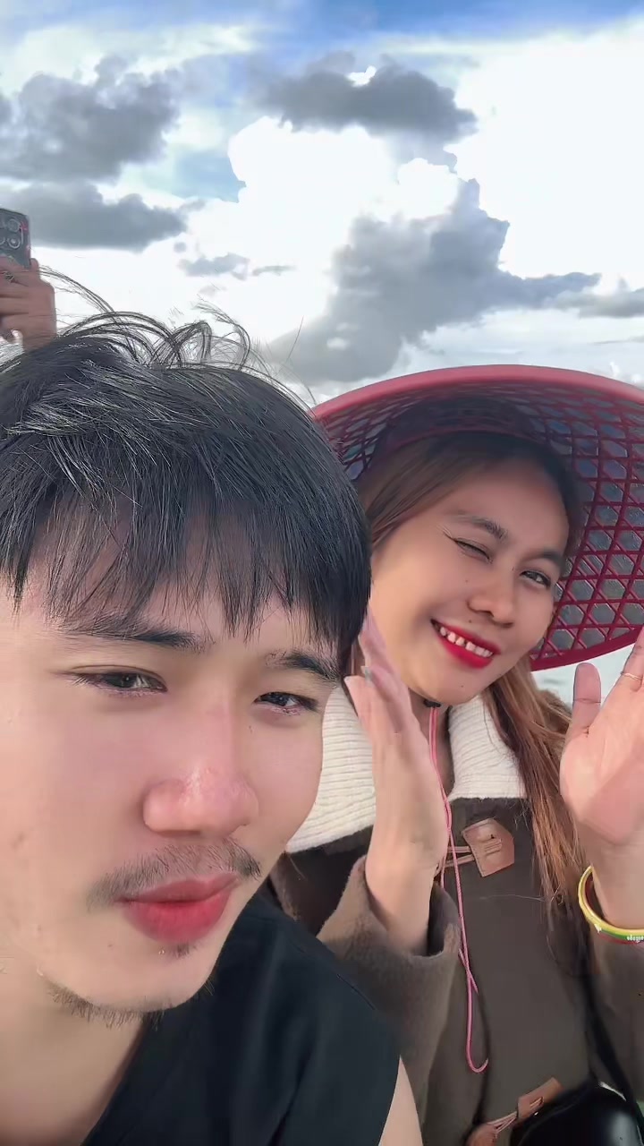 @ဂျိုကာ-Street Fashion ( J1 )