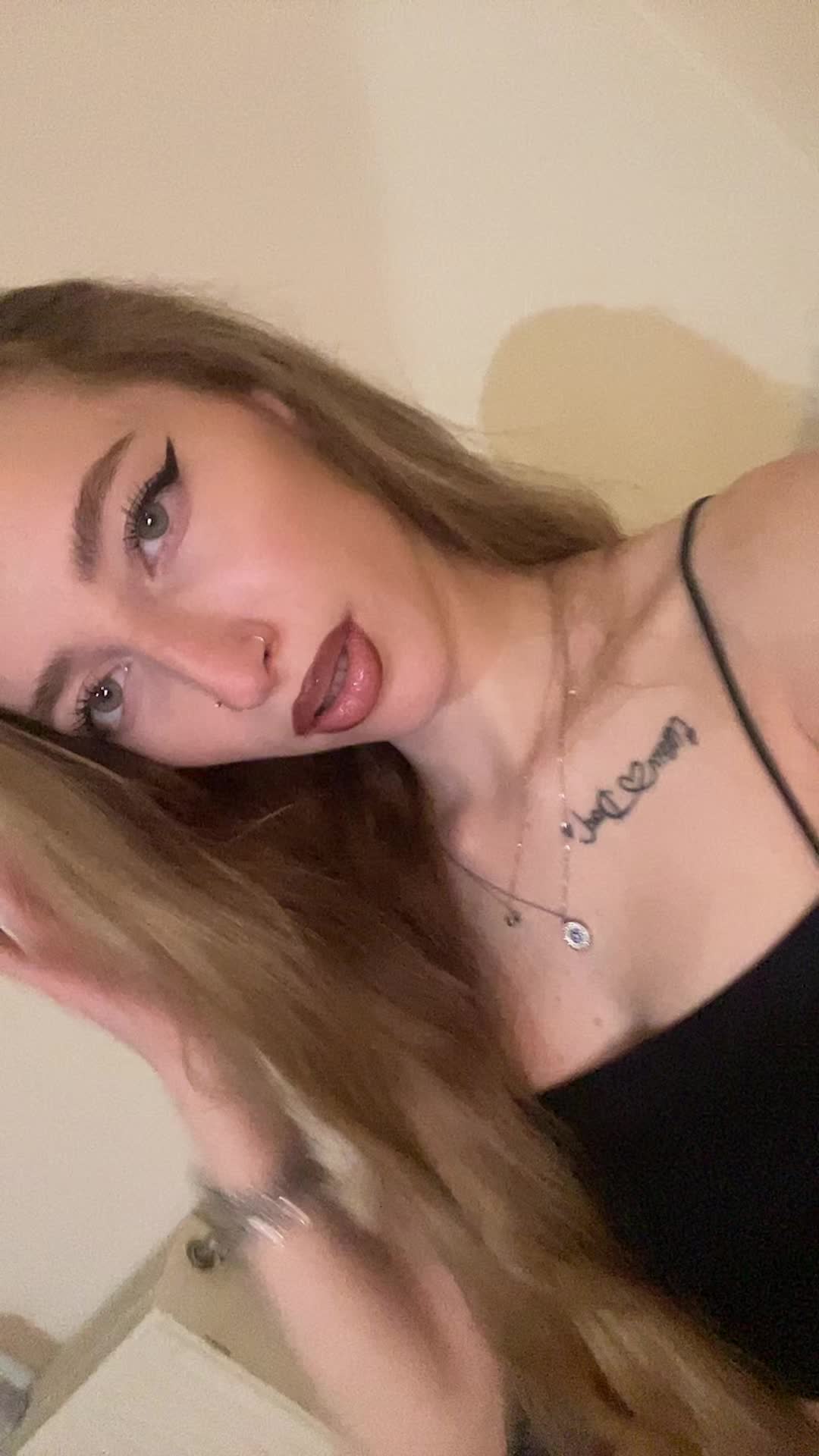 @Tzouliana🖤