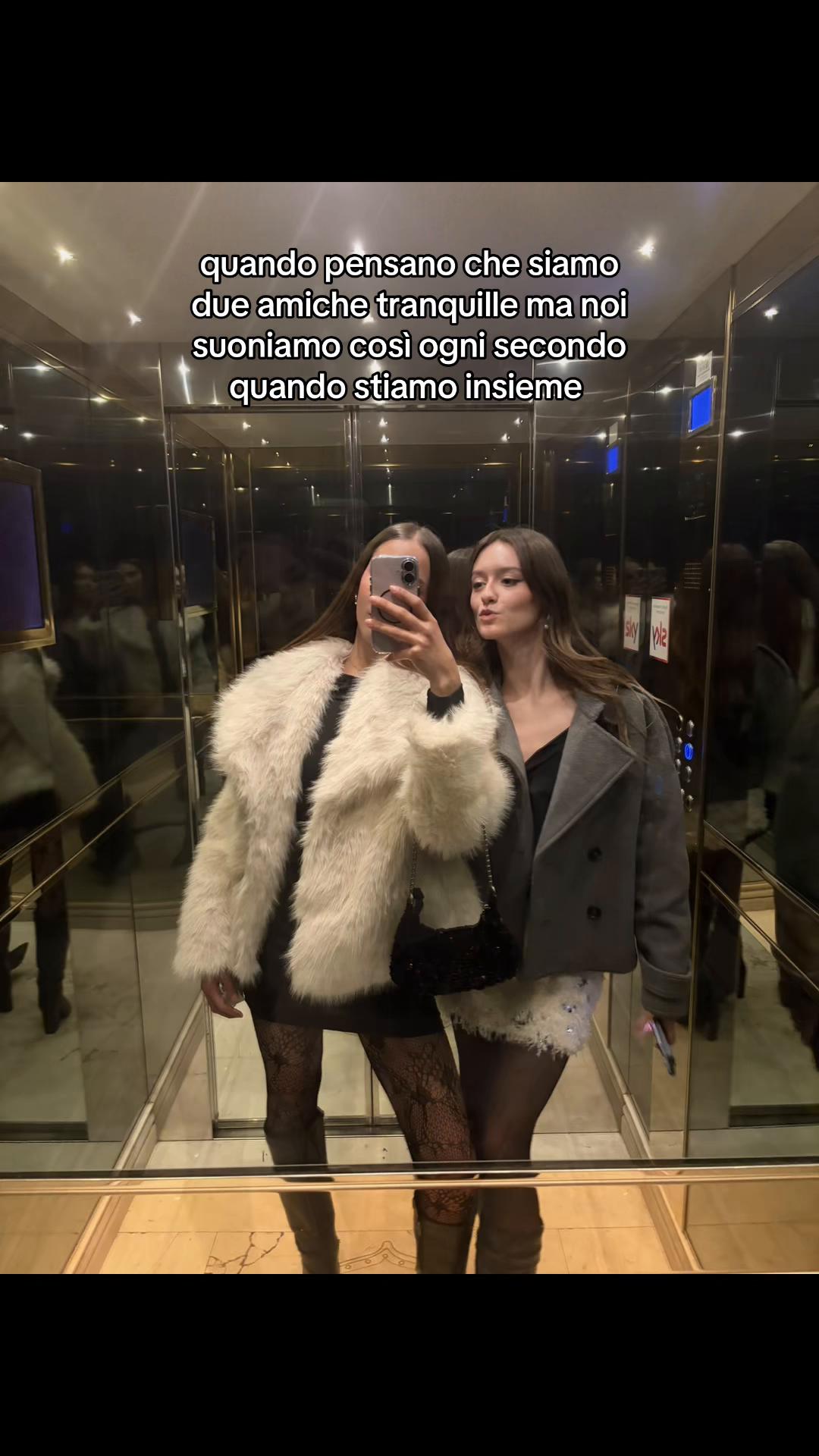 @Eli & Ele 💅🏻