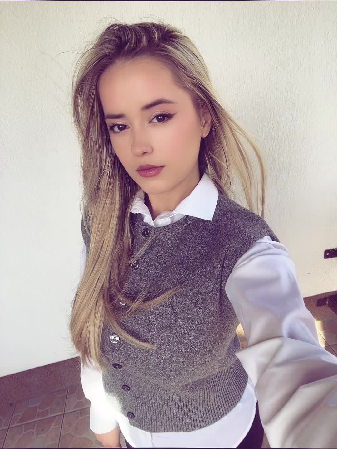 @Beslira Krasniqi