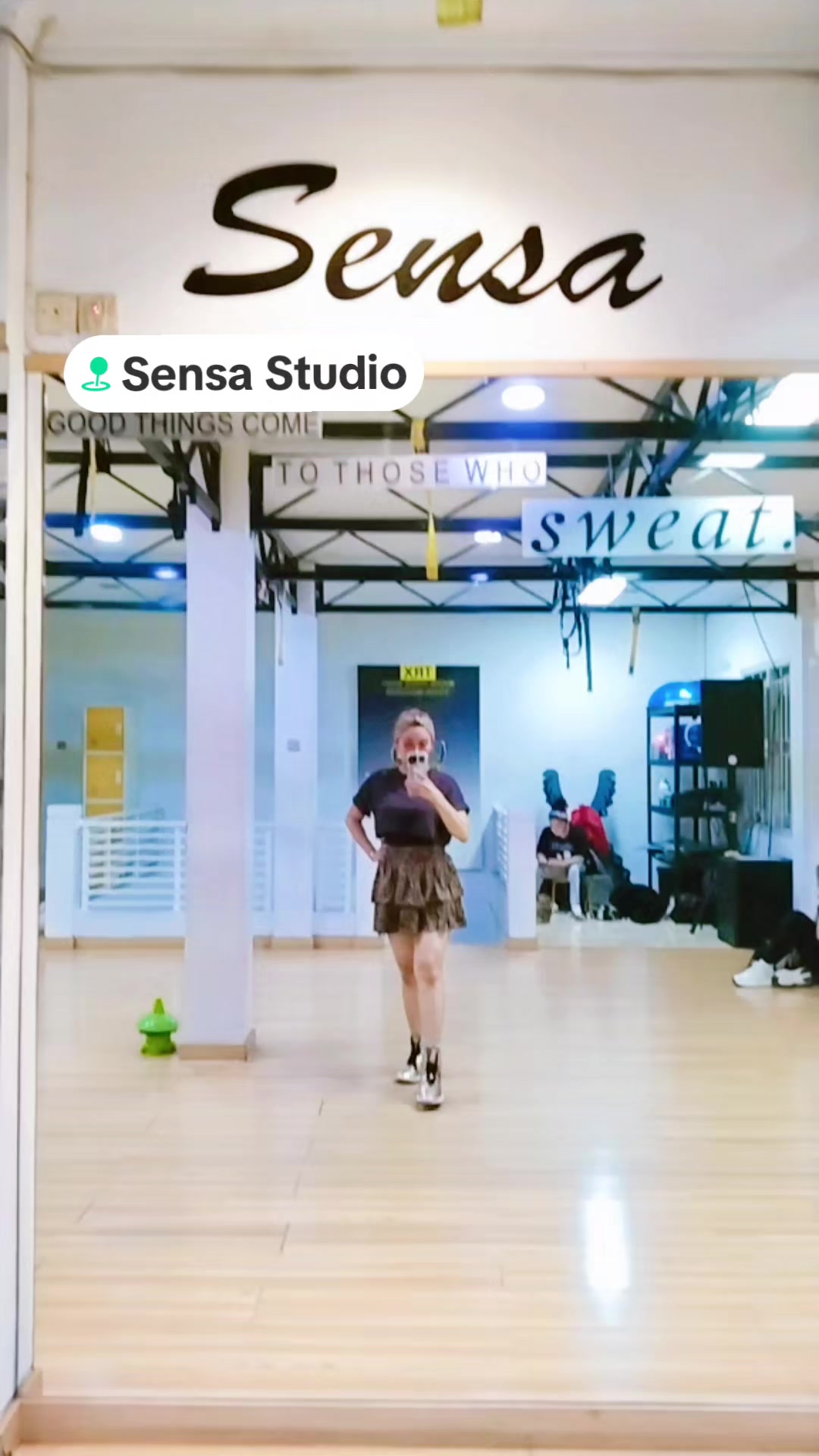 @incess Ayumi
