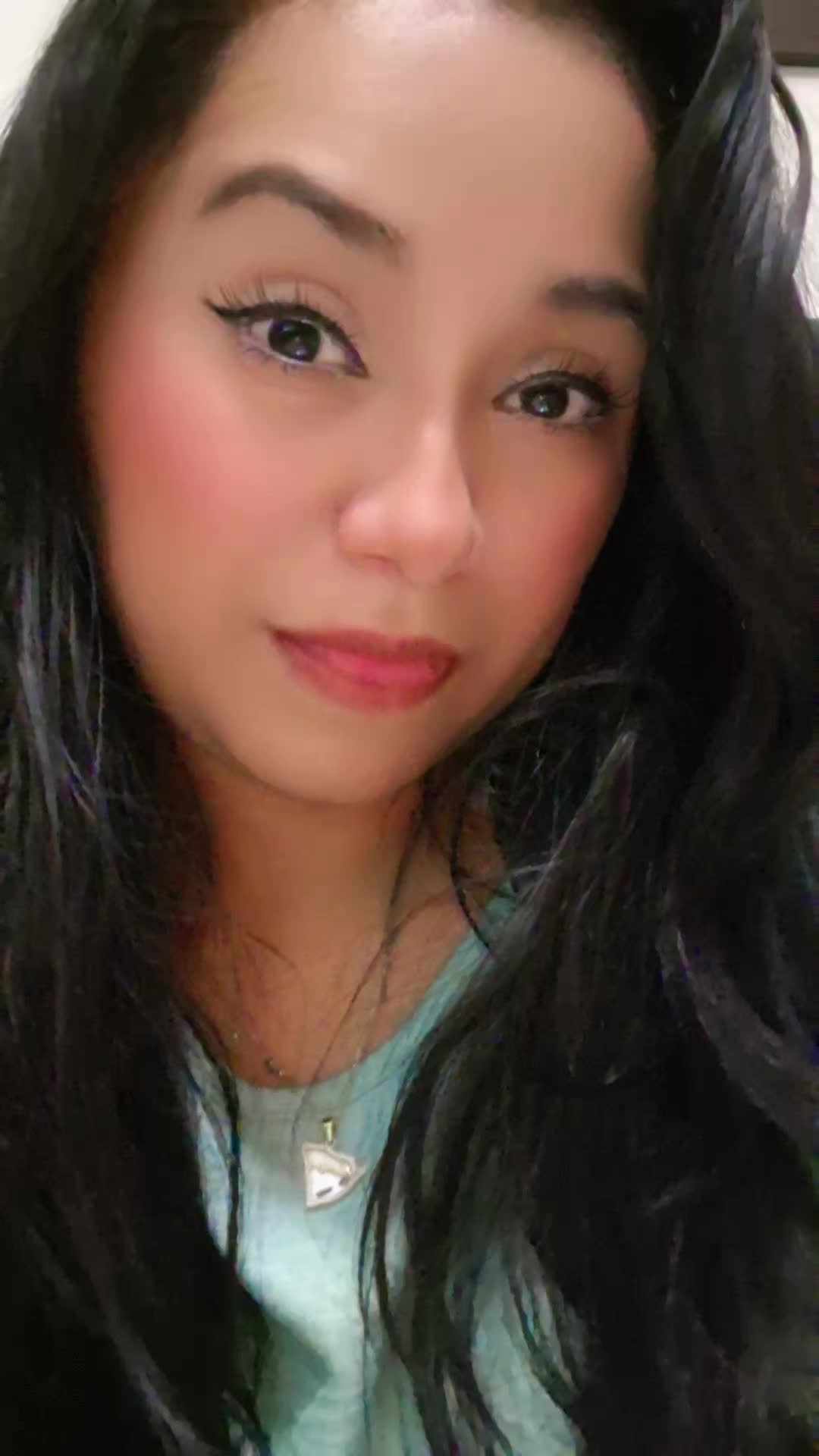 @Jazmin34👑🦋🇳🇮