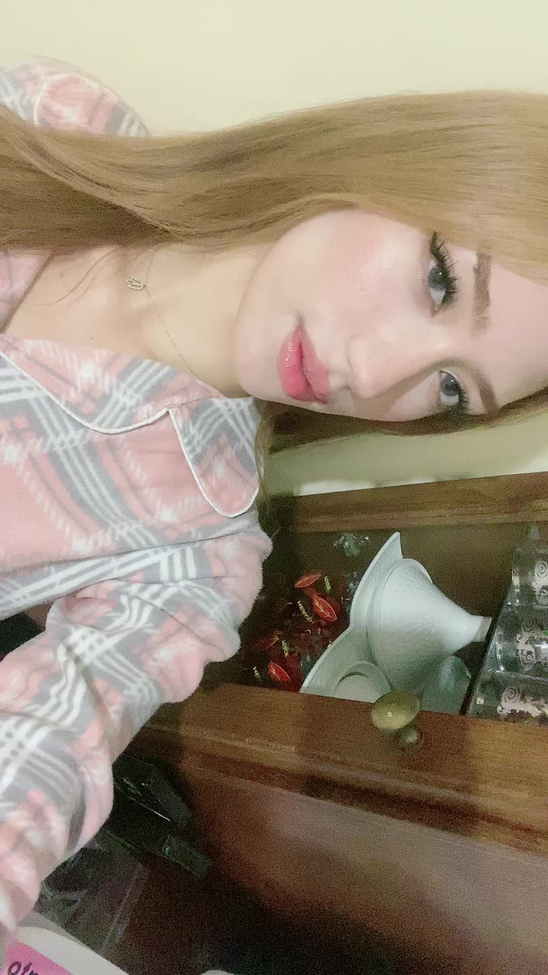 @hala