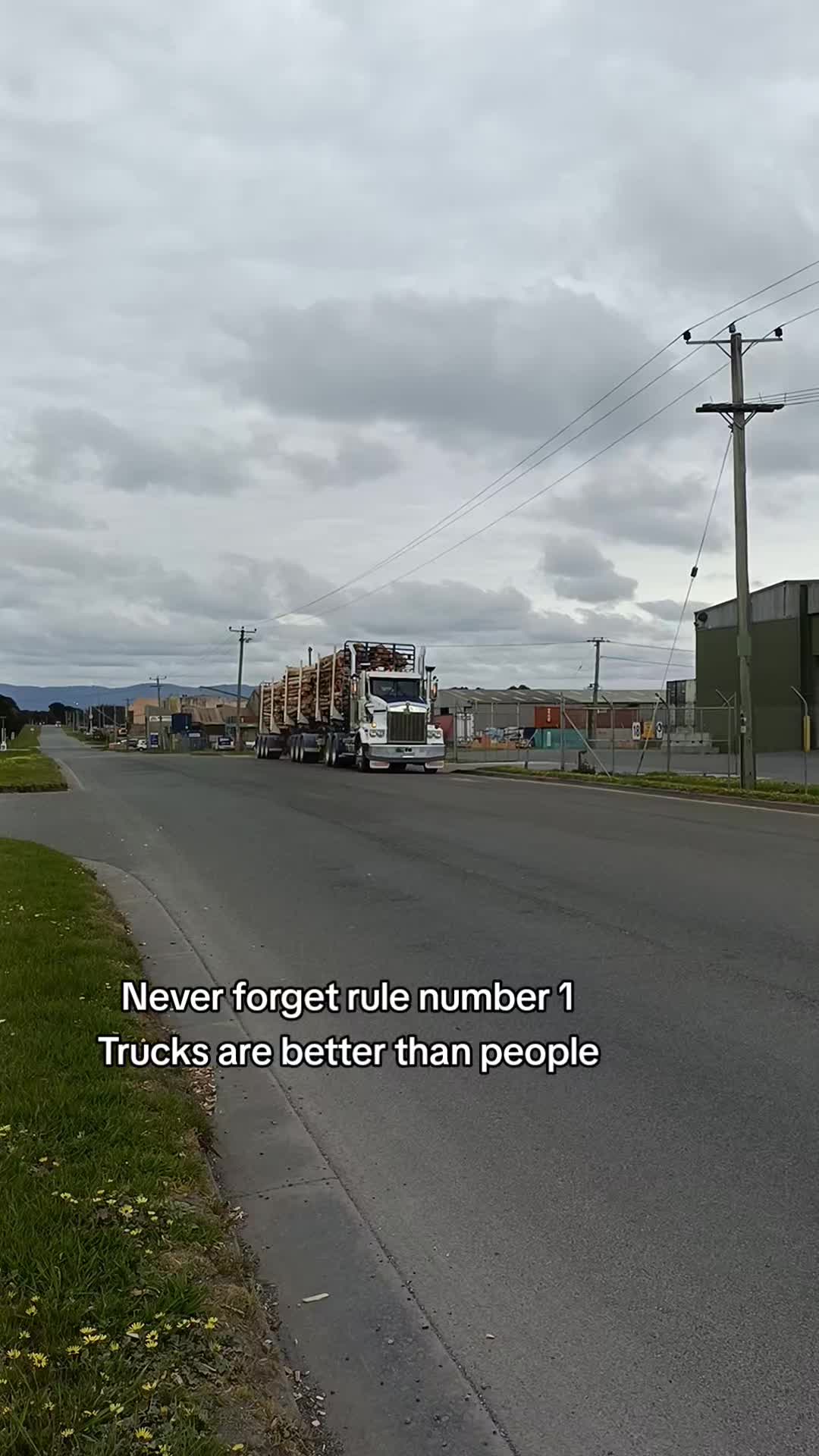 @NE Trucks🖤