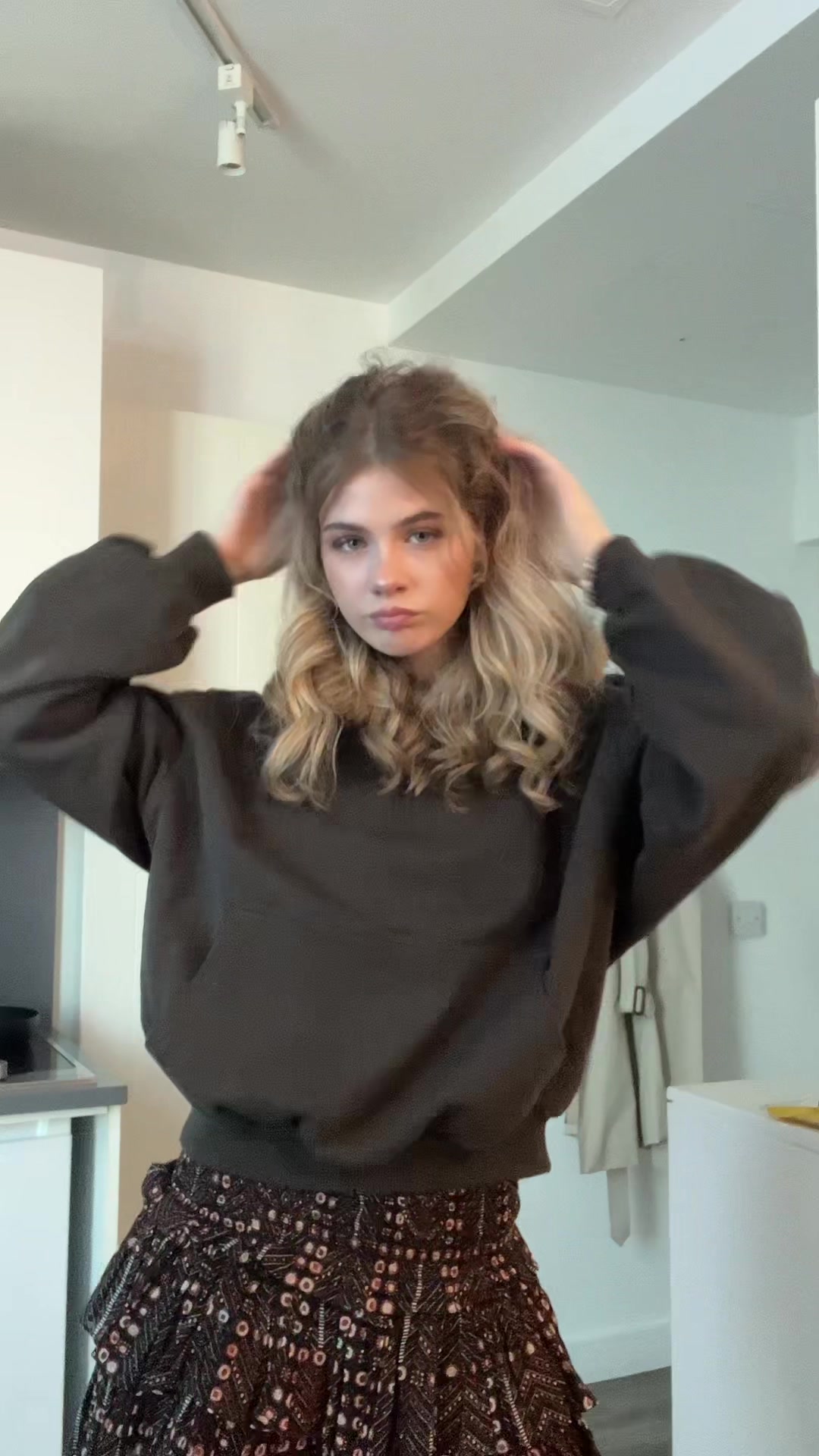 @domi
