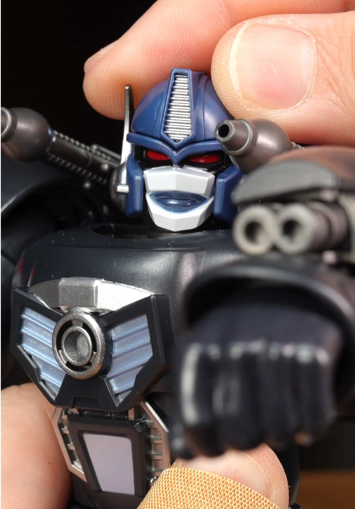 @TOYSN&rsquo;T