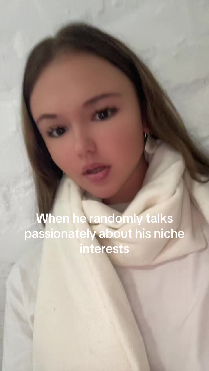 @𝒁𝒐𝒆 𝑴𝒂𝒍𝒂𝒏