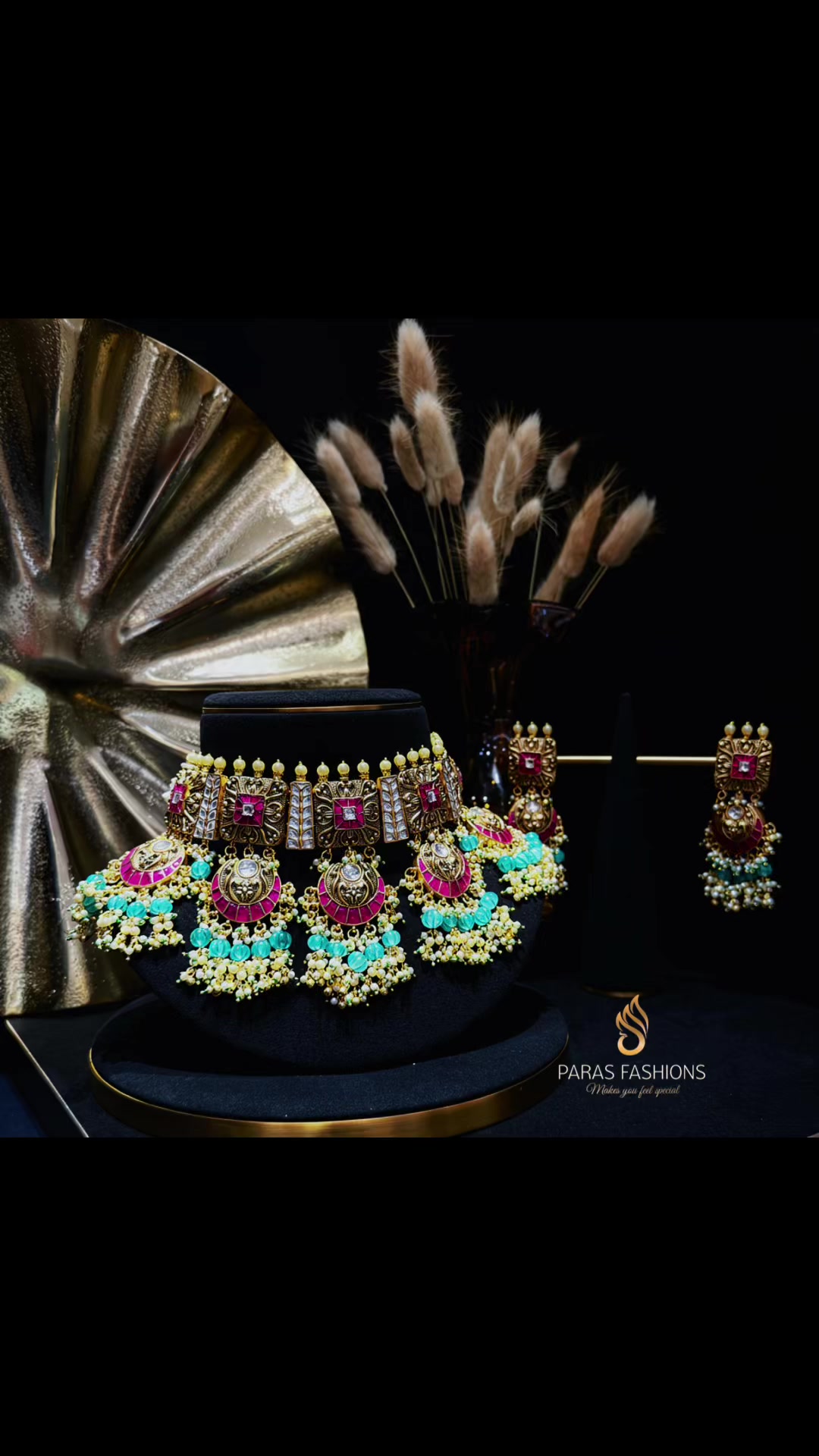 @Paras Fashions
