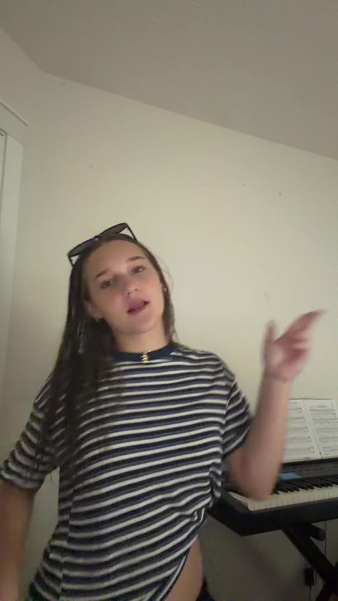 @Ella