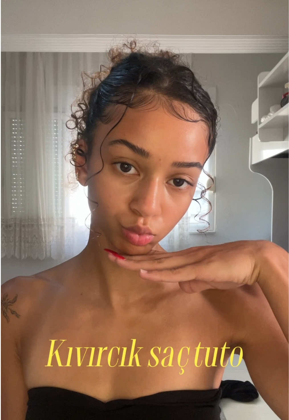 @anisalizuade