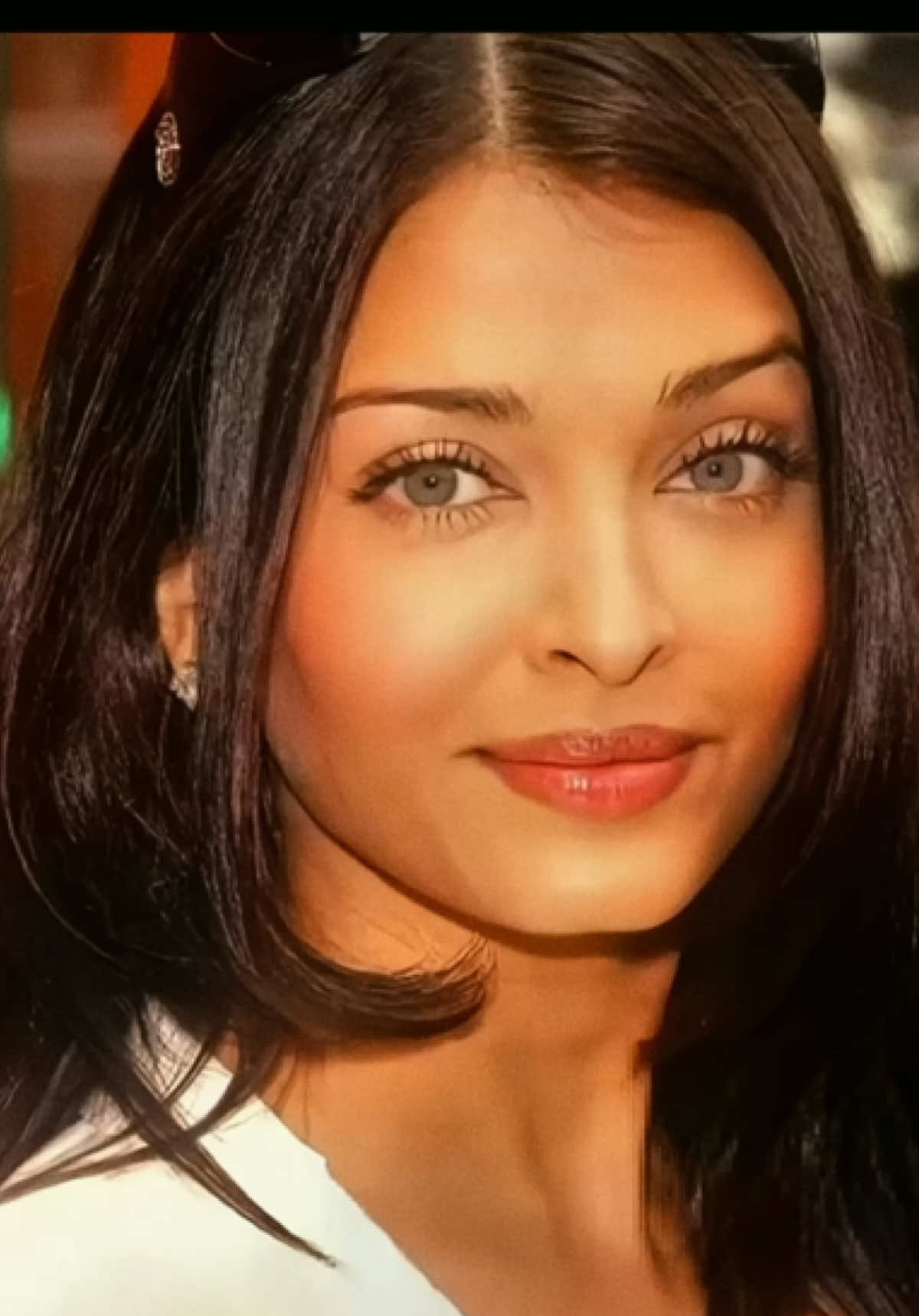@Aish_Forever_
