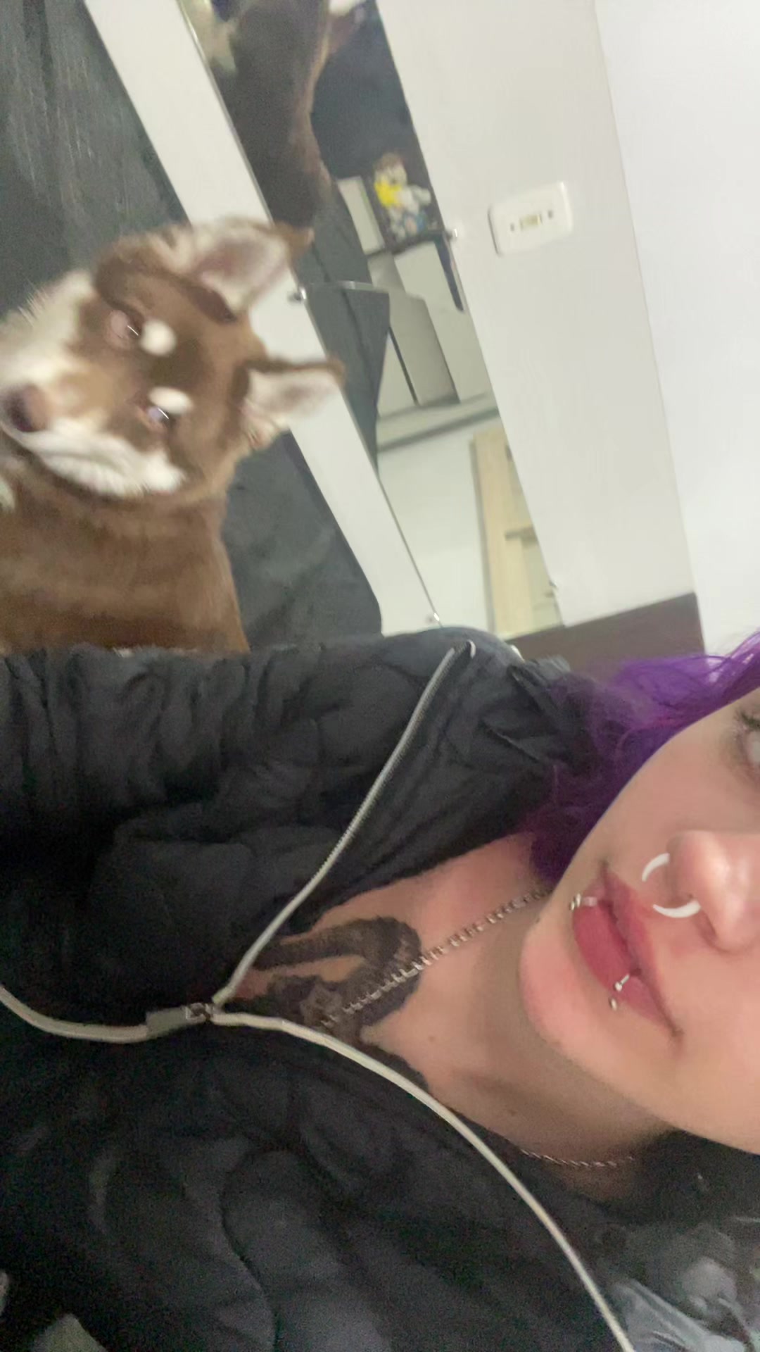@g.