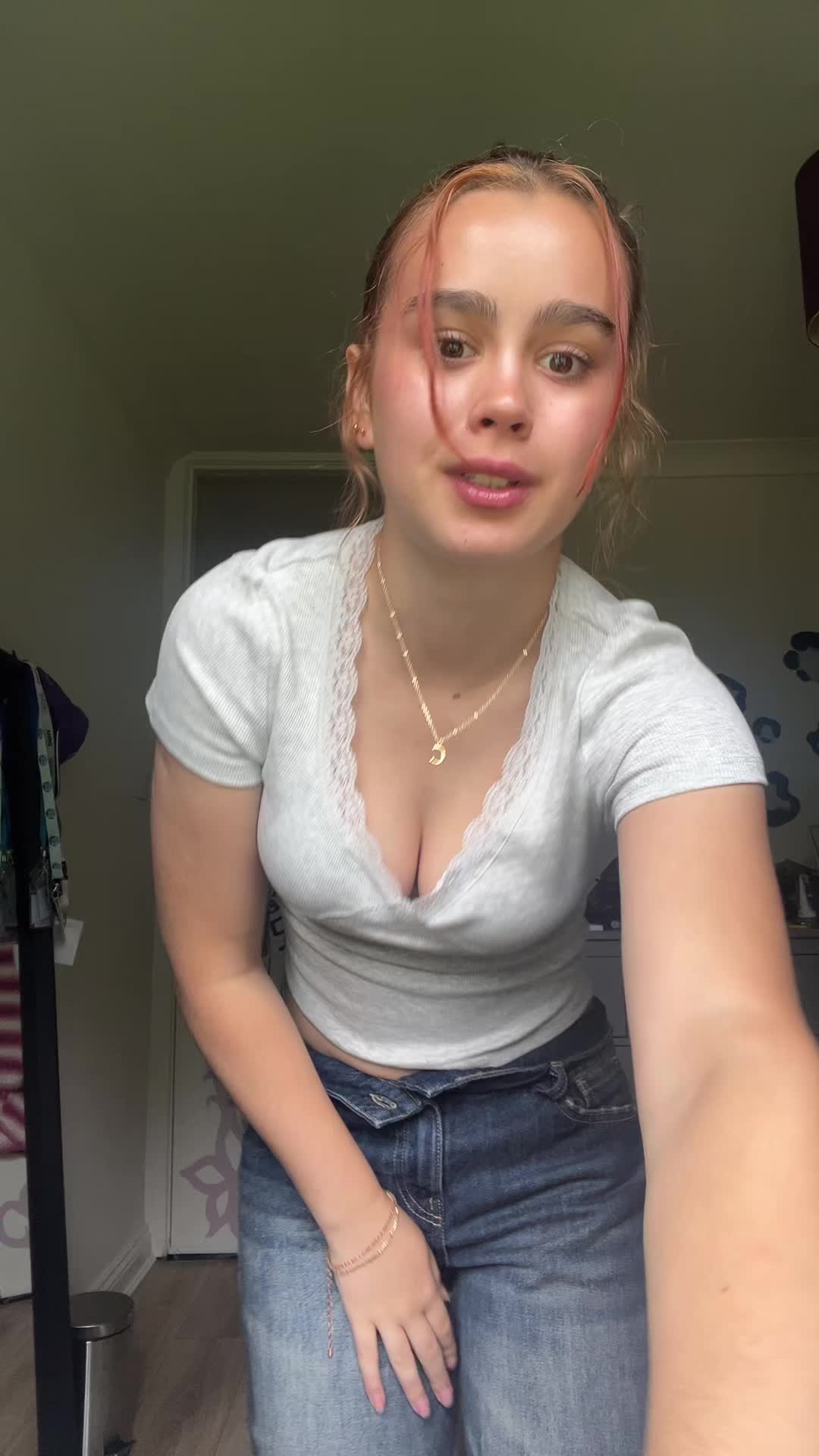 @𝕮𝖍𝖑𝖔𝖊🇮🇪
