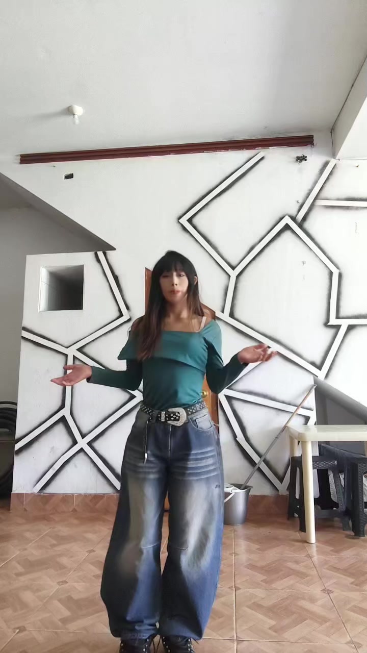 @C4mil4 😍_💗