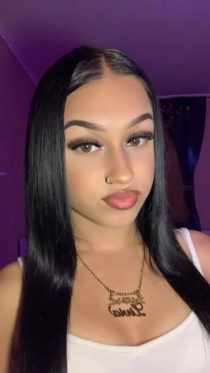 @꧁💋༒•Lïvîã•༒💋꧂