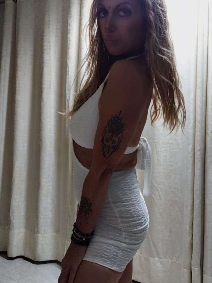 @🦋 Antonella • ti segue