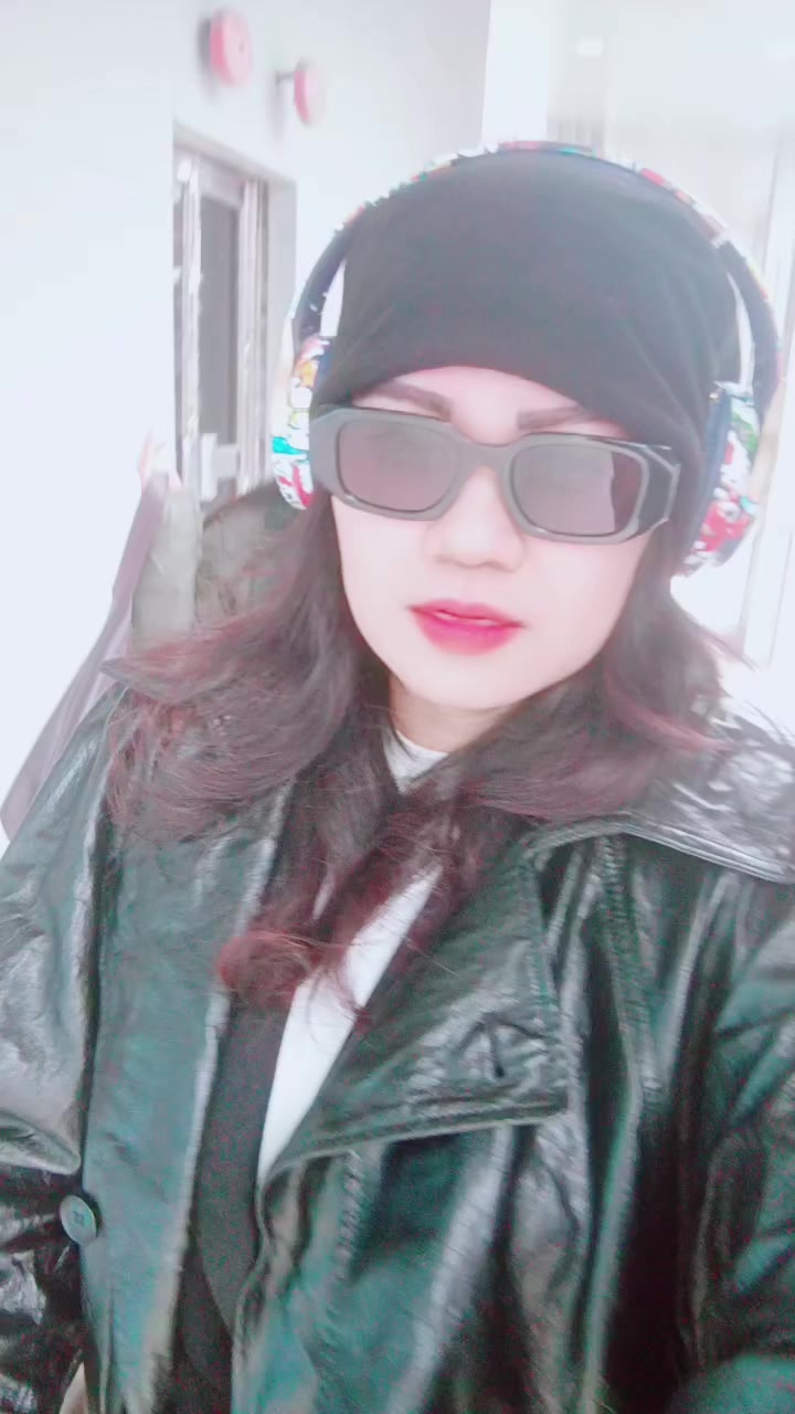 @Aura Cinta Kariesma