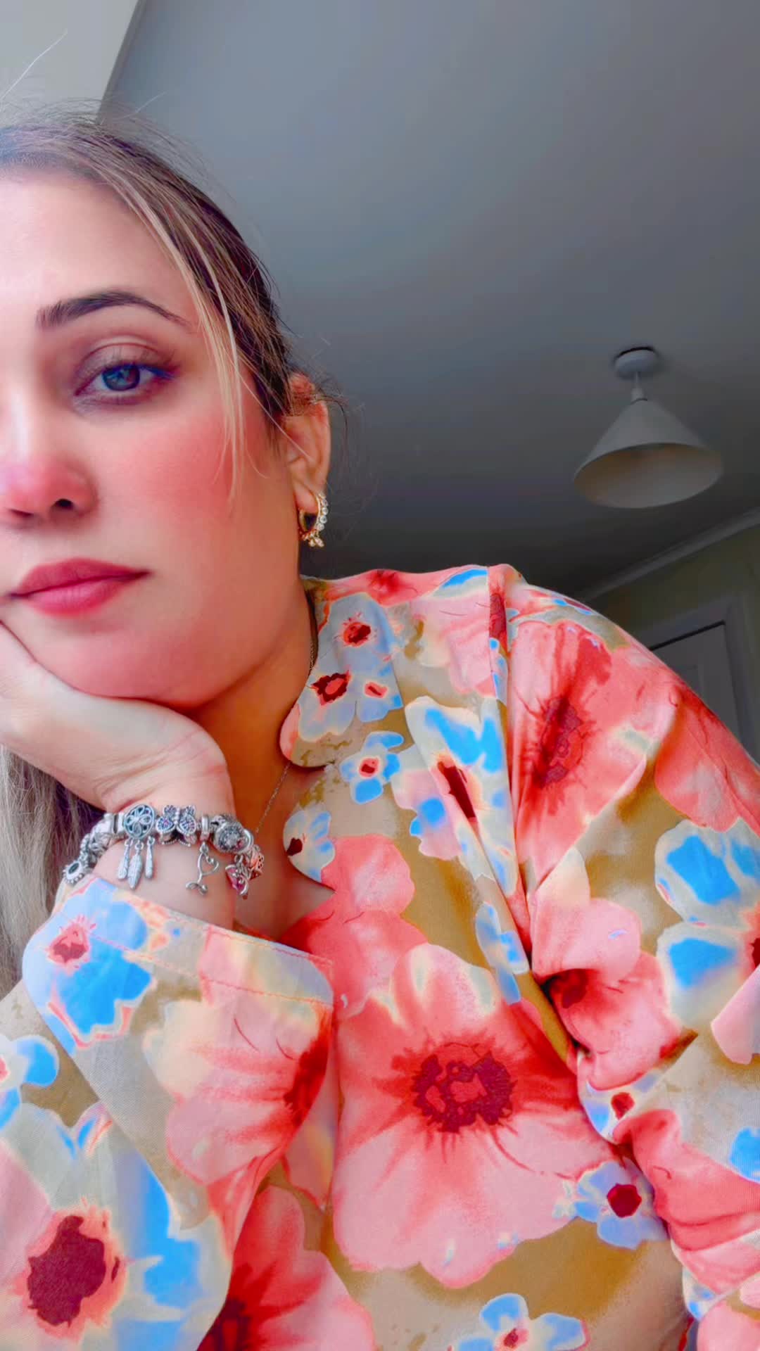 @🌙 F𝓪𝓵𝓪𝓴 🌸 P𝓪𝓻𝓲 ✨