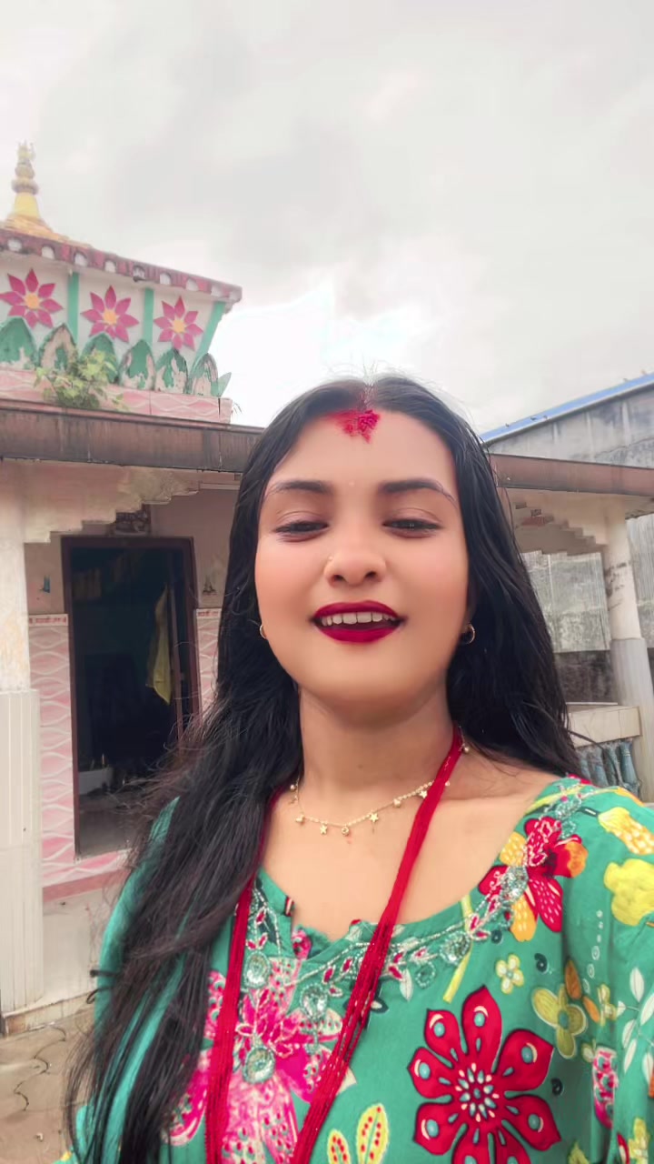 @Ayushu🤪