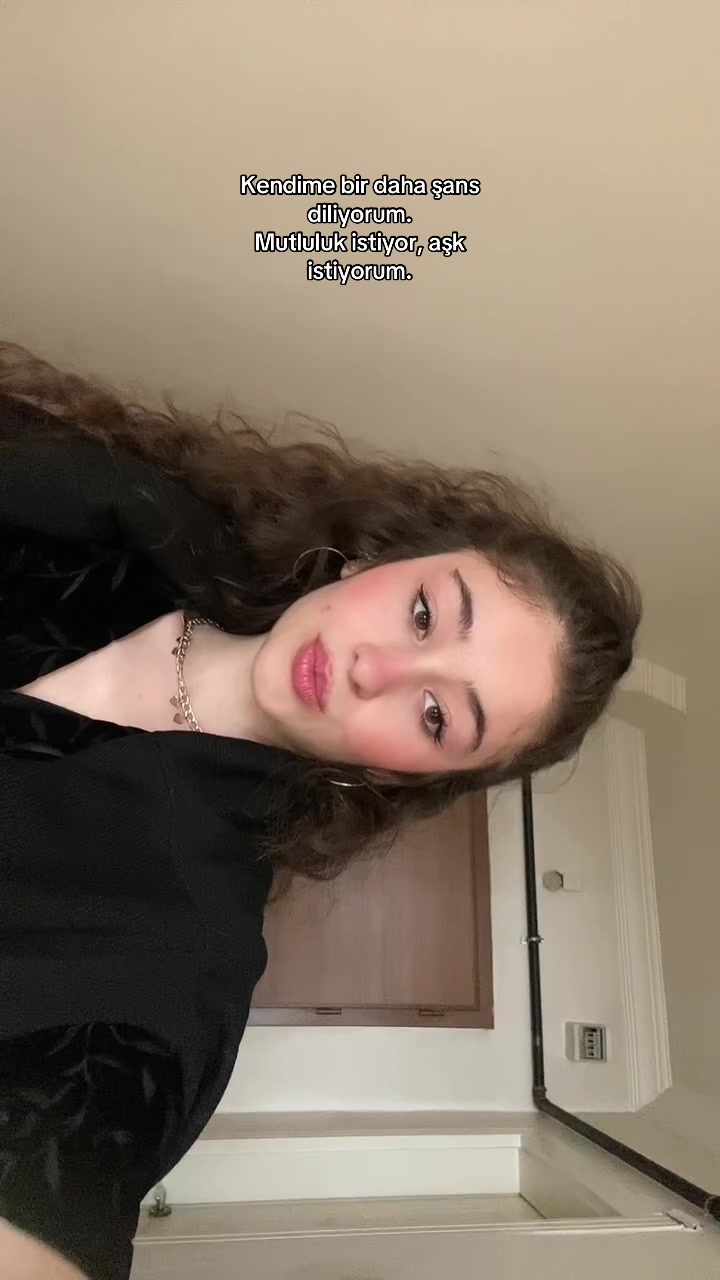 @tugcecinarr