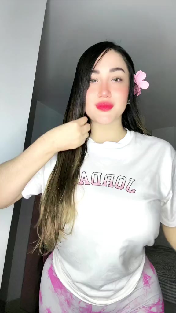 @🎀Beatriz 🤍🖤🐊 🐊