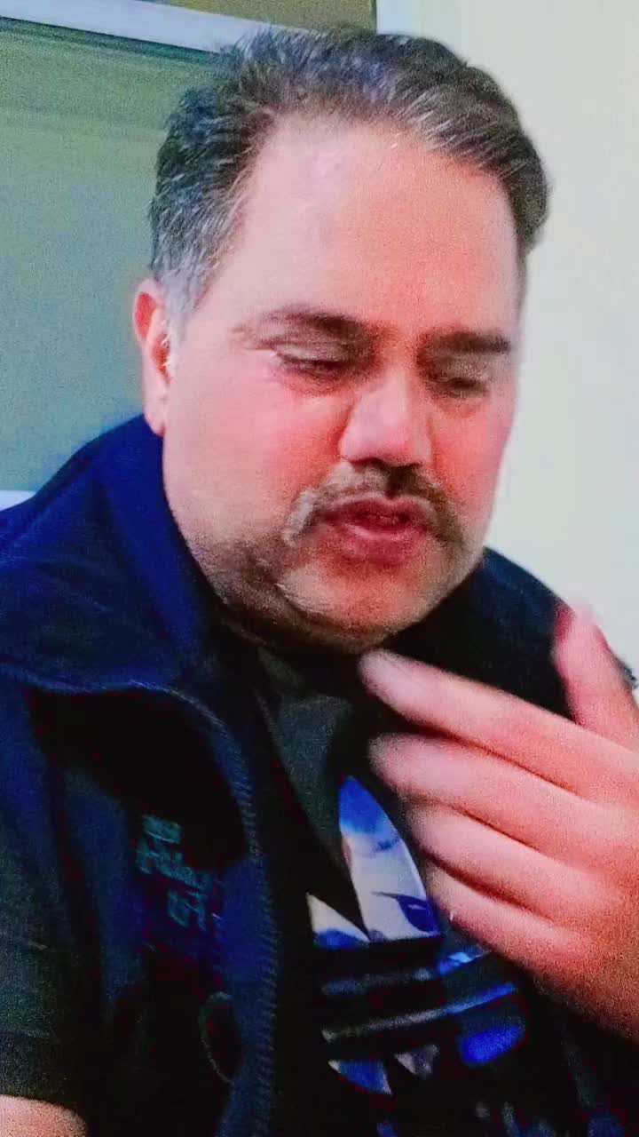 @,:",:"p;:r..e.:e.,;t#*🤟🤟