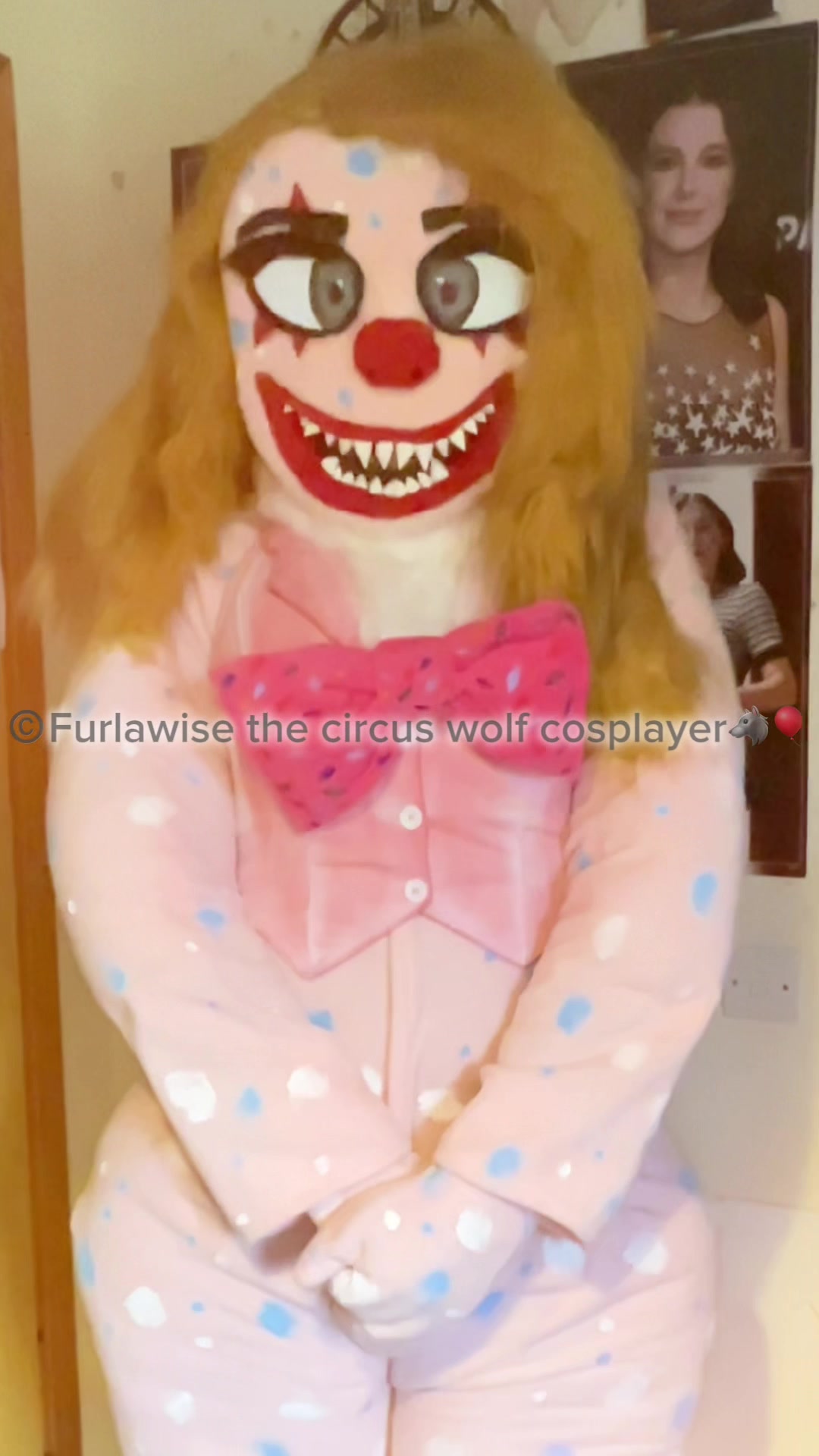 @The original Furlawise🐺🎈