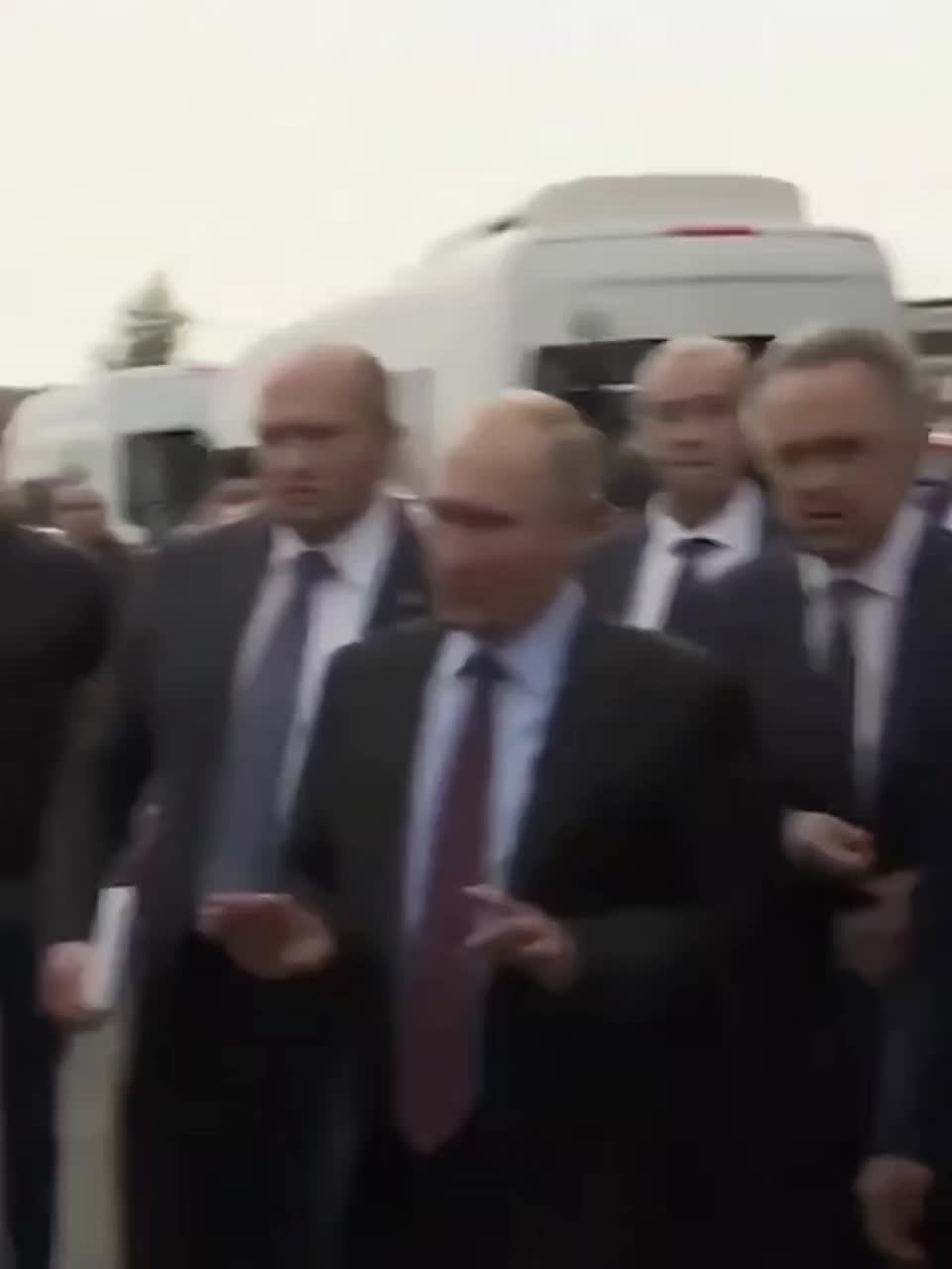 @🐻 𝐃𝐚𝐝𝐝𝐲 𝐏𝐮𝐭𝐢𝐧 🇷🇺