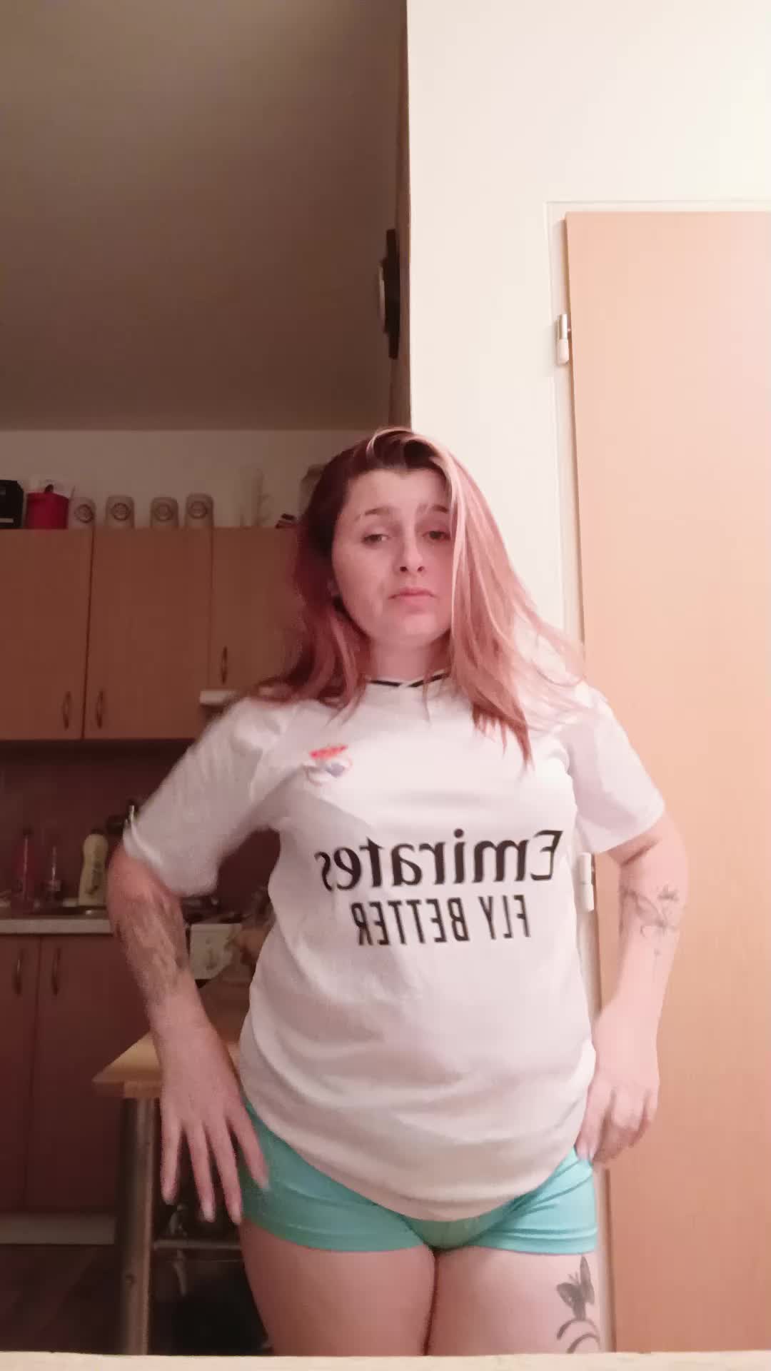 @loowely