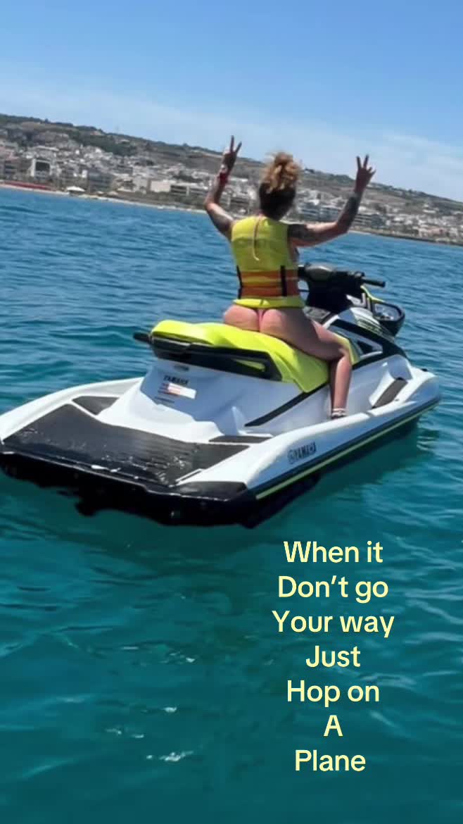 @Saralatns 🇹🇳