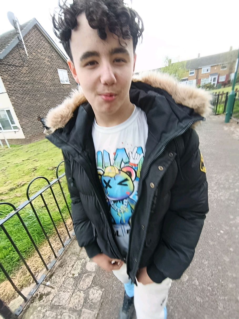 @(比照) 𝙮𝙐𝙈𝙄&iquest;