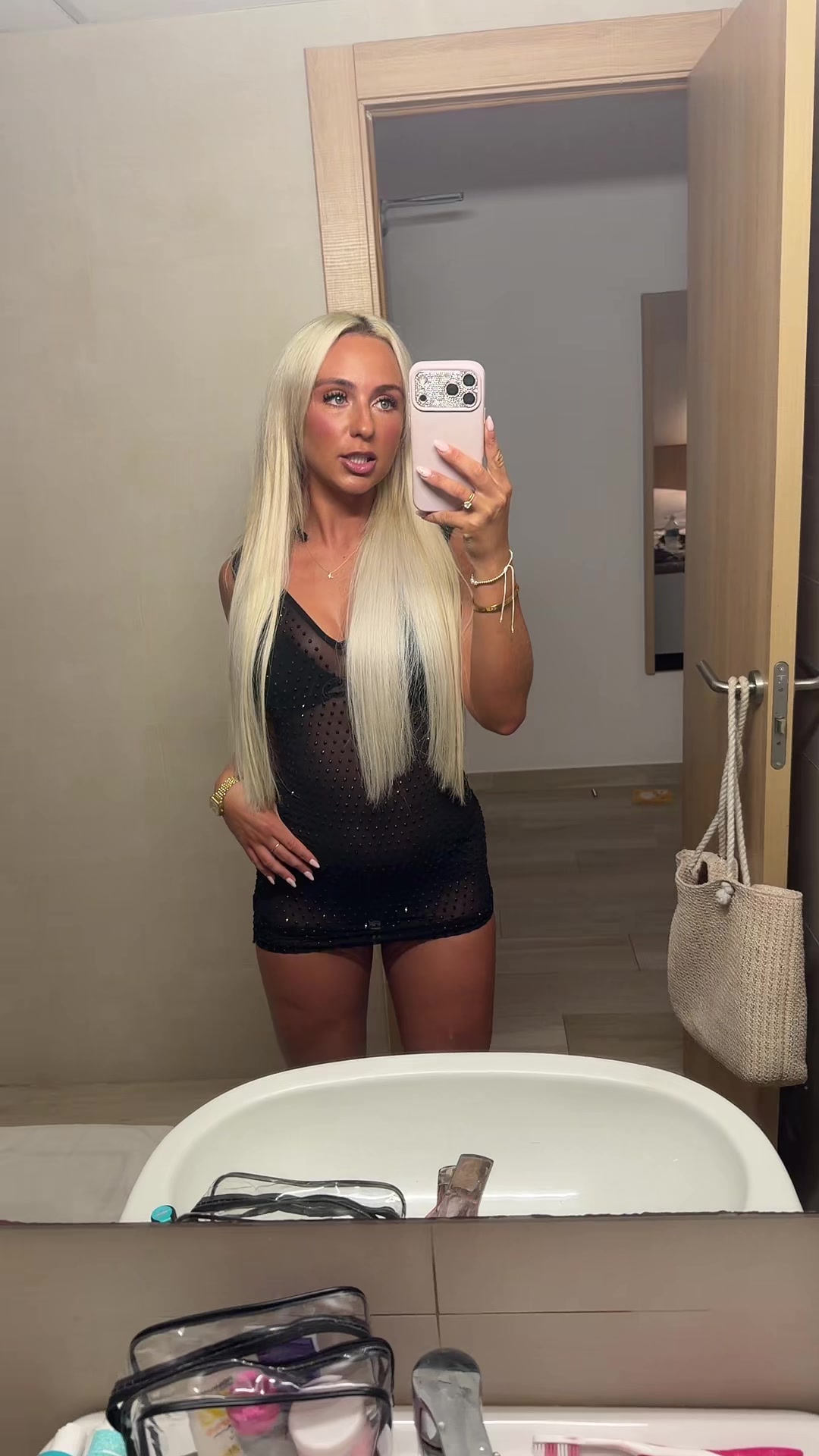 @Becky