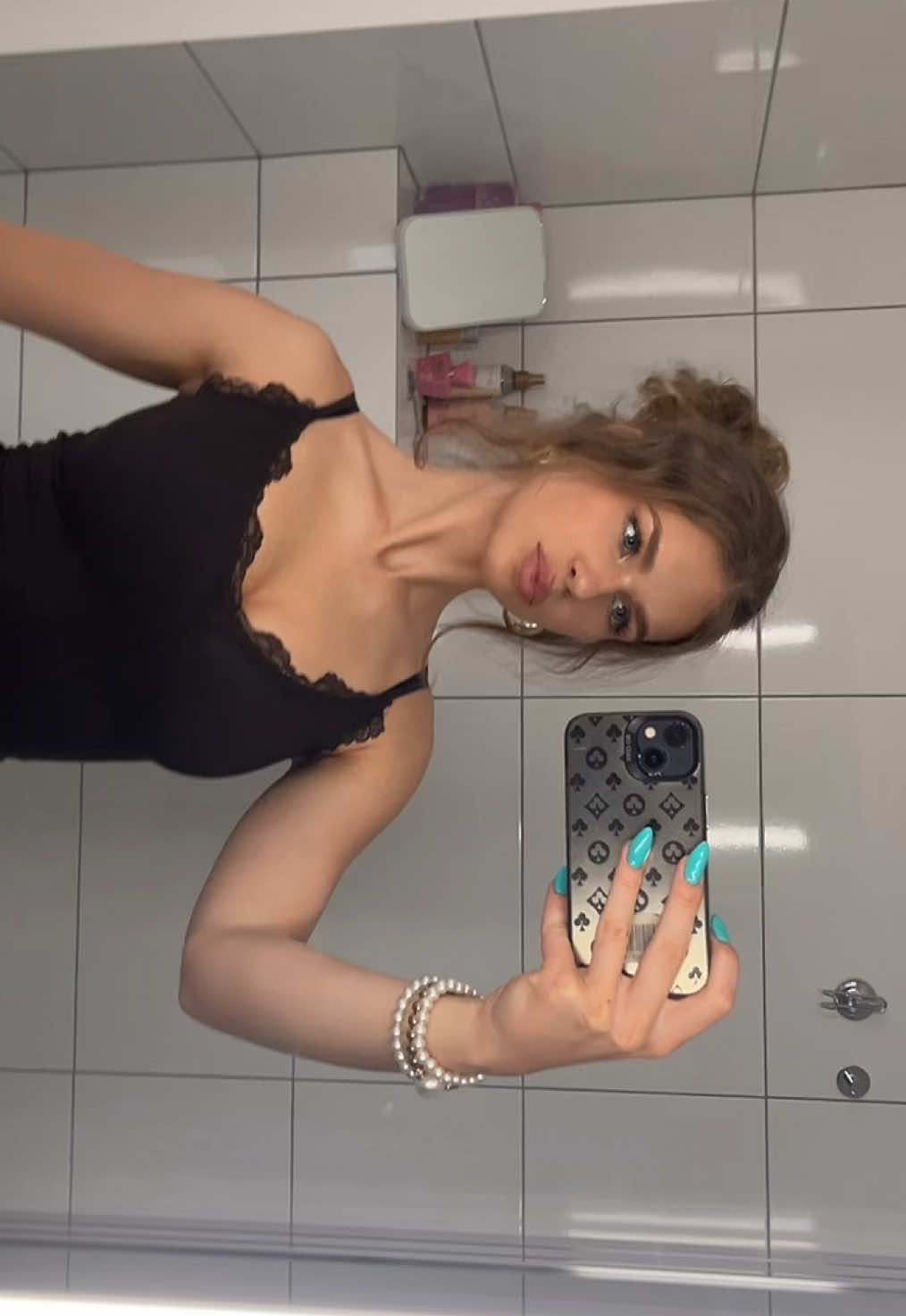@falsyva