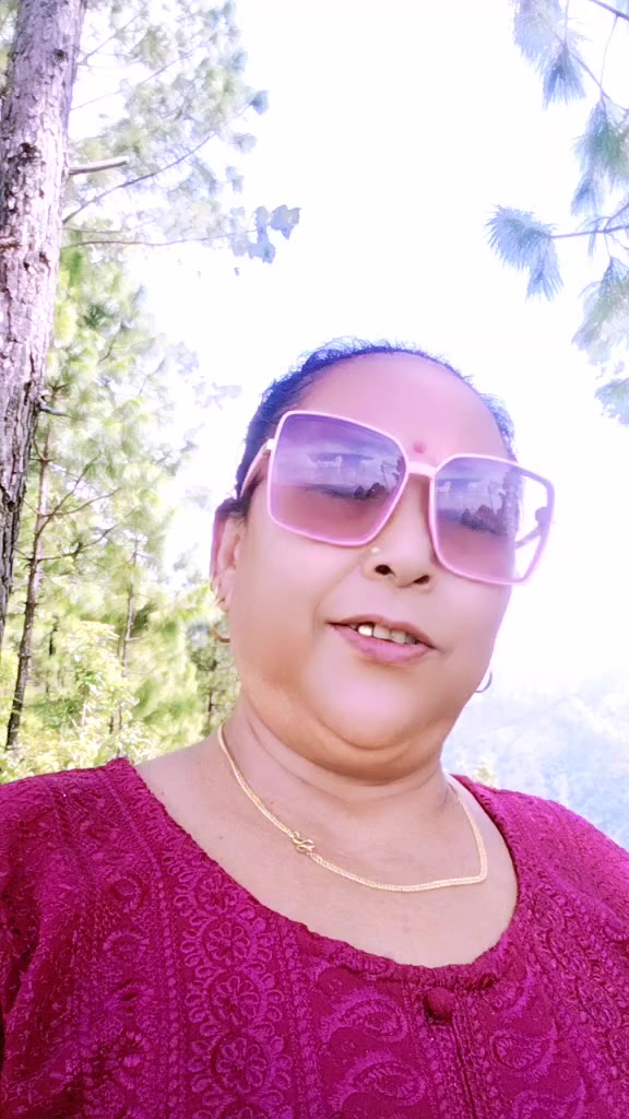 @संगिता थीङ