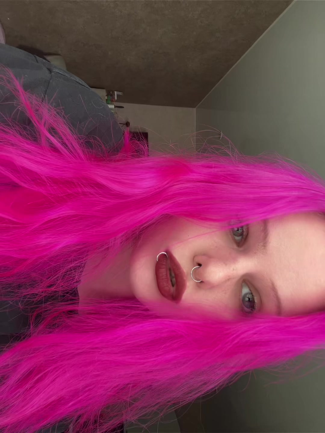 @whoisronnimr